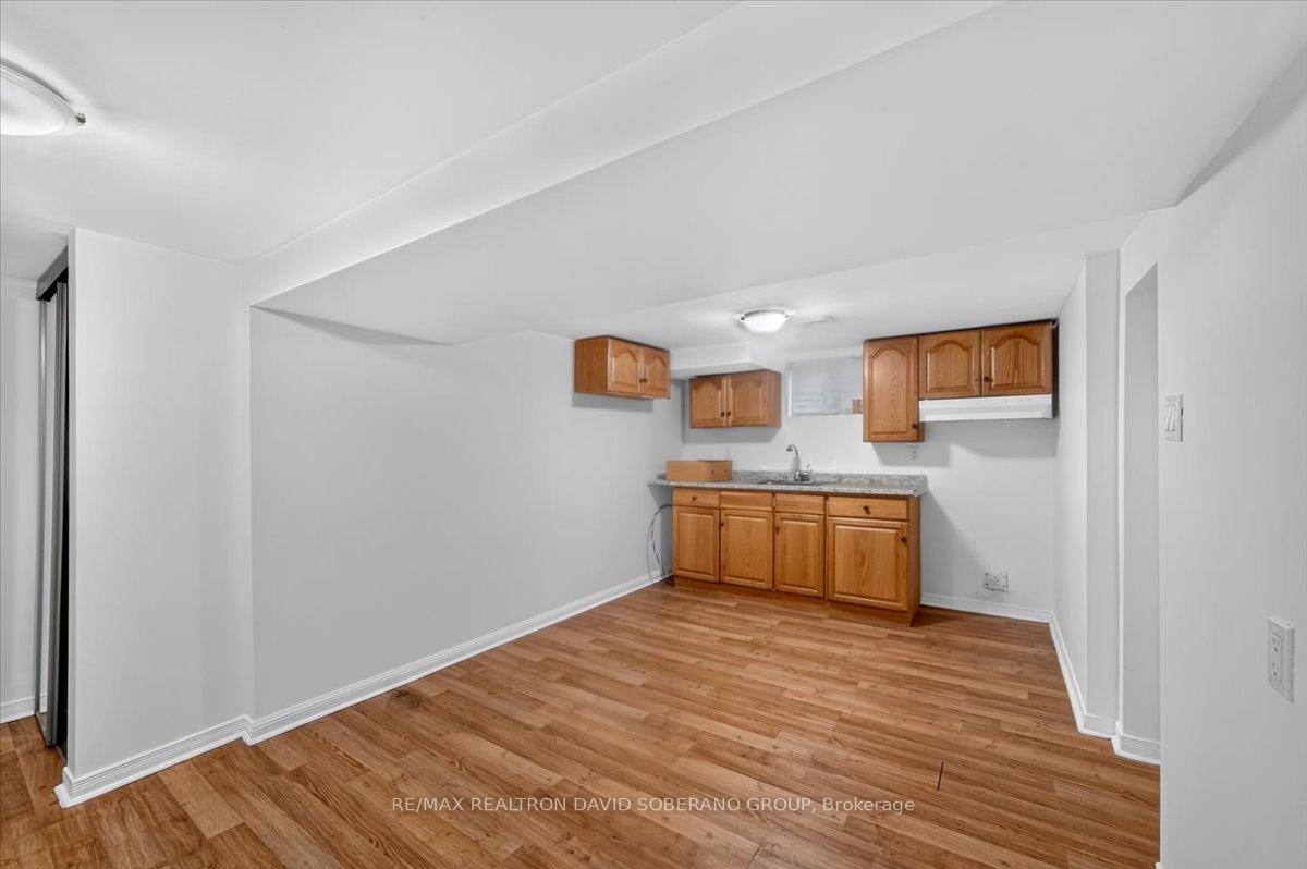 Photo 28 of 122 Mcgillivray Avenue, Toronto, Bedford Park-Nortown — HOMEH