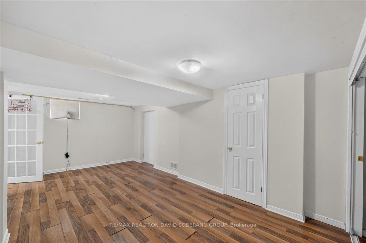 Photo 29 of 122 Mcgillivray Avenue, Toronto, Bedford Park-Nortown — HOMEH