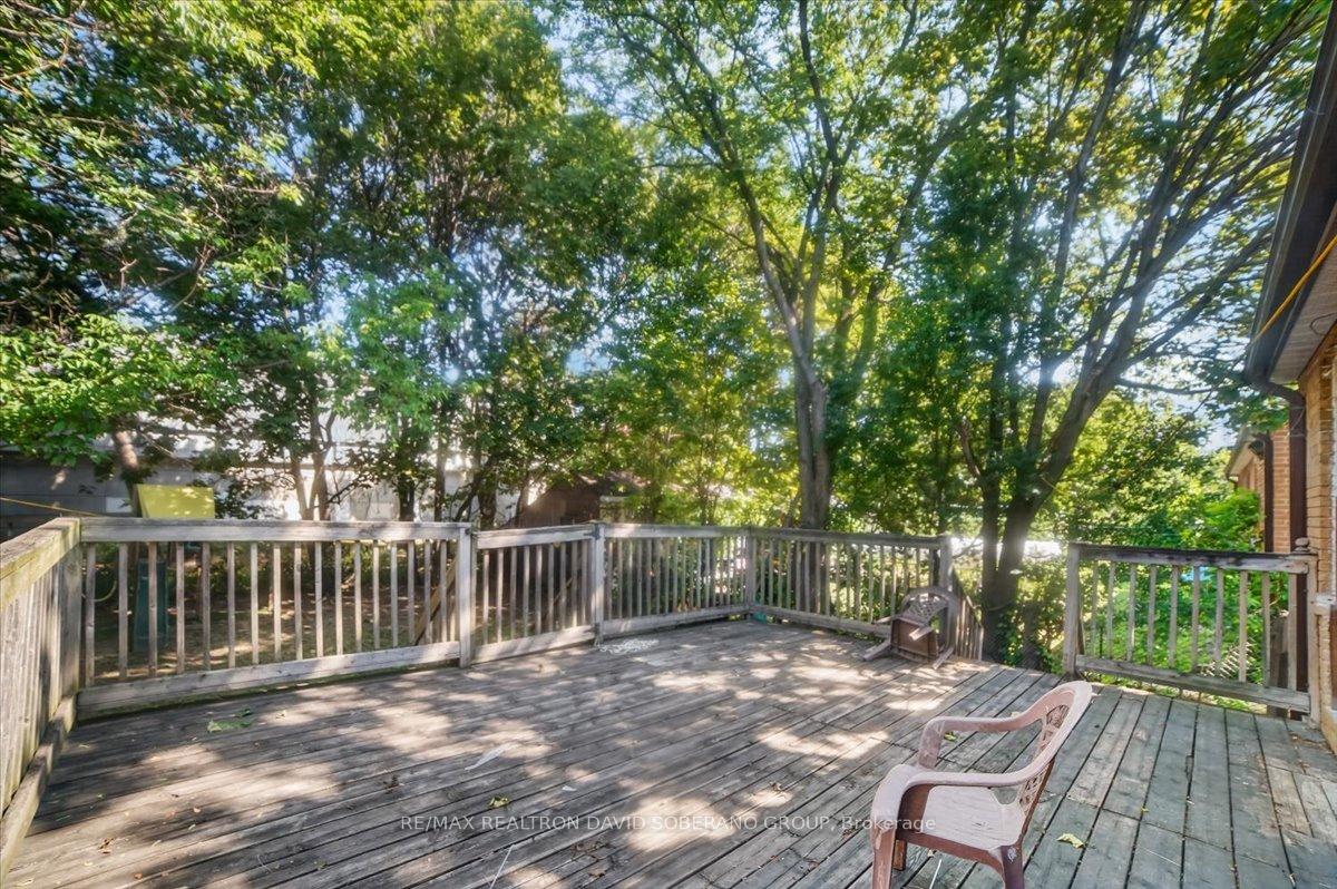Photo 39 of 122 Mcgillivray Avenue, Toronto, Bedford Park-Nortown — HOMEH