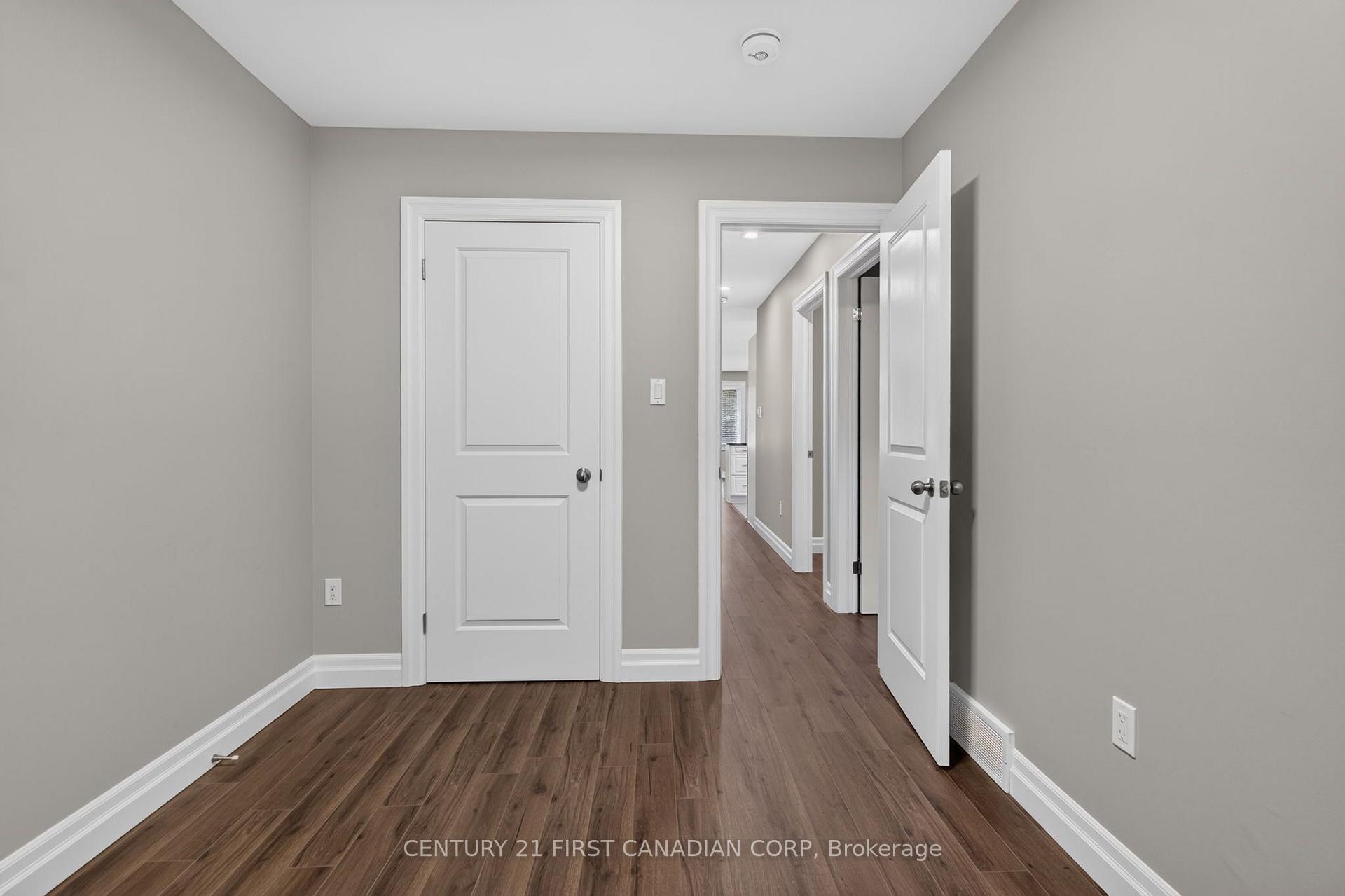 Photo 9 of 86 St Clair Crescent, London, South O — HOMEH