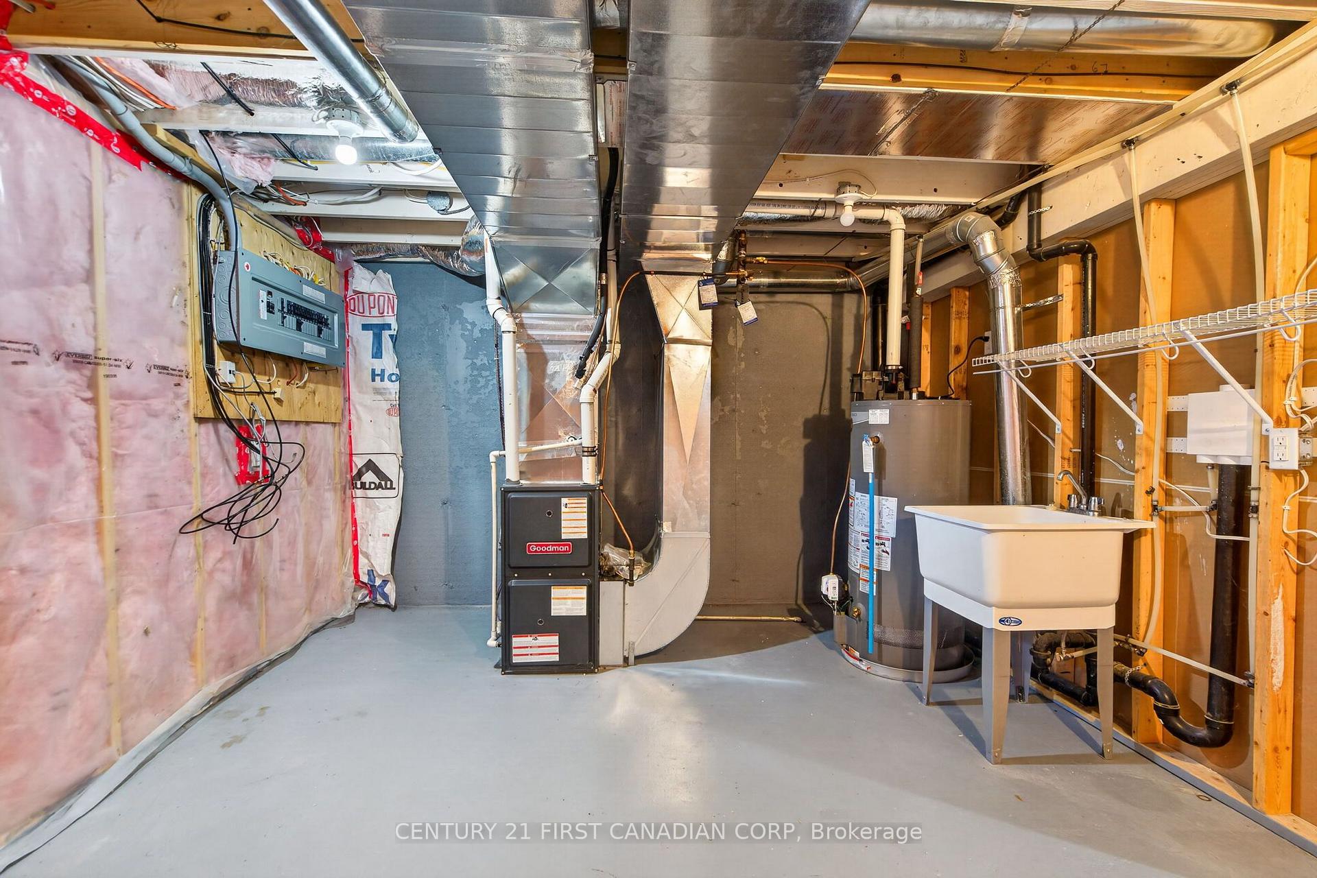 Photo 20 of 86 St Clair Crescent, London, South O — HOMEH