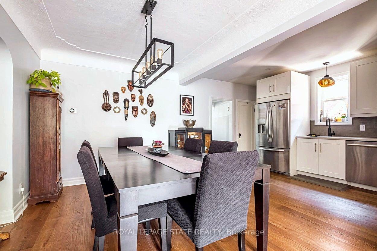 Photo 8 of 208 Cline Avenue N, Hamilton, Westdale — HOMEH