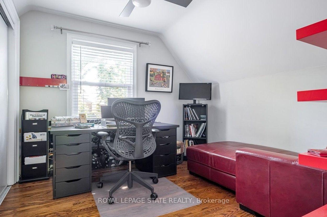 Photo 28 of 208 Cline Avenue N, Hamilton, Westdale — HOMEH