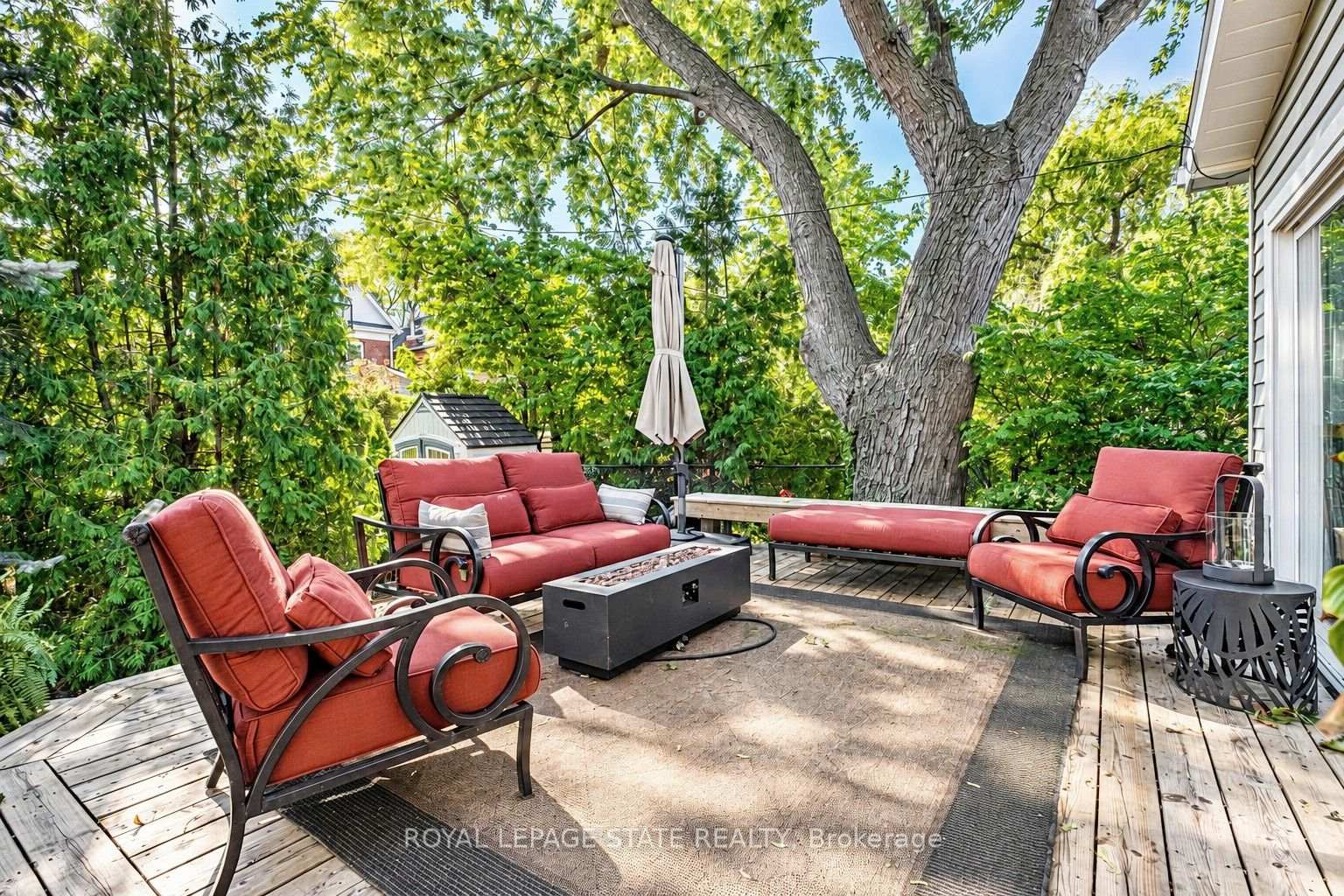 Photo 33 of 208 Cline Avenue N, Hamilton, Westdale — HOMEH