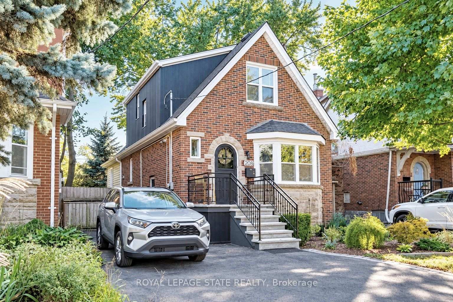 Photo 34 of 208 Cline Avenue N, Hamilton, Westdale — HOMEH
