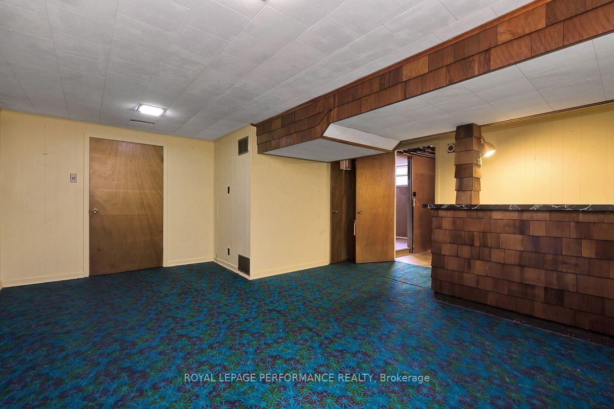 Photo 27 of 550 Wolffdale Crescent, Ottawa, Overbrook/Castle Heights — HOMEH