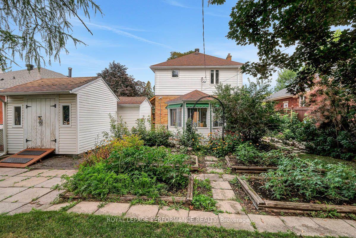 Photo 37 of 550 Wolffdale Crescent, Ottawa, Overbrook/Castle Heights — HOMEH