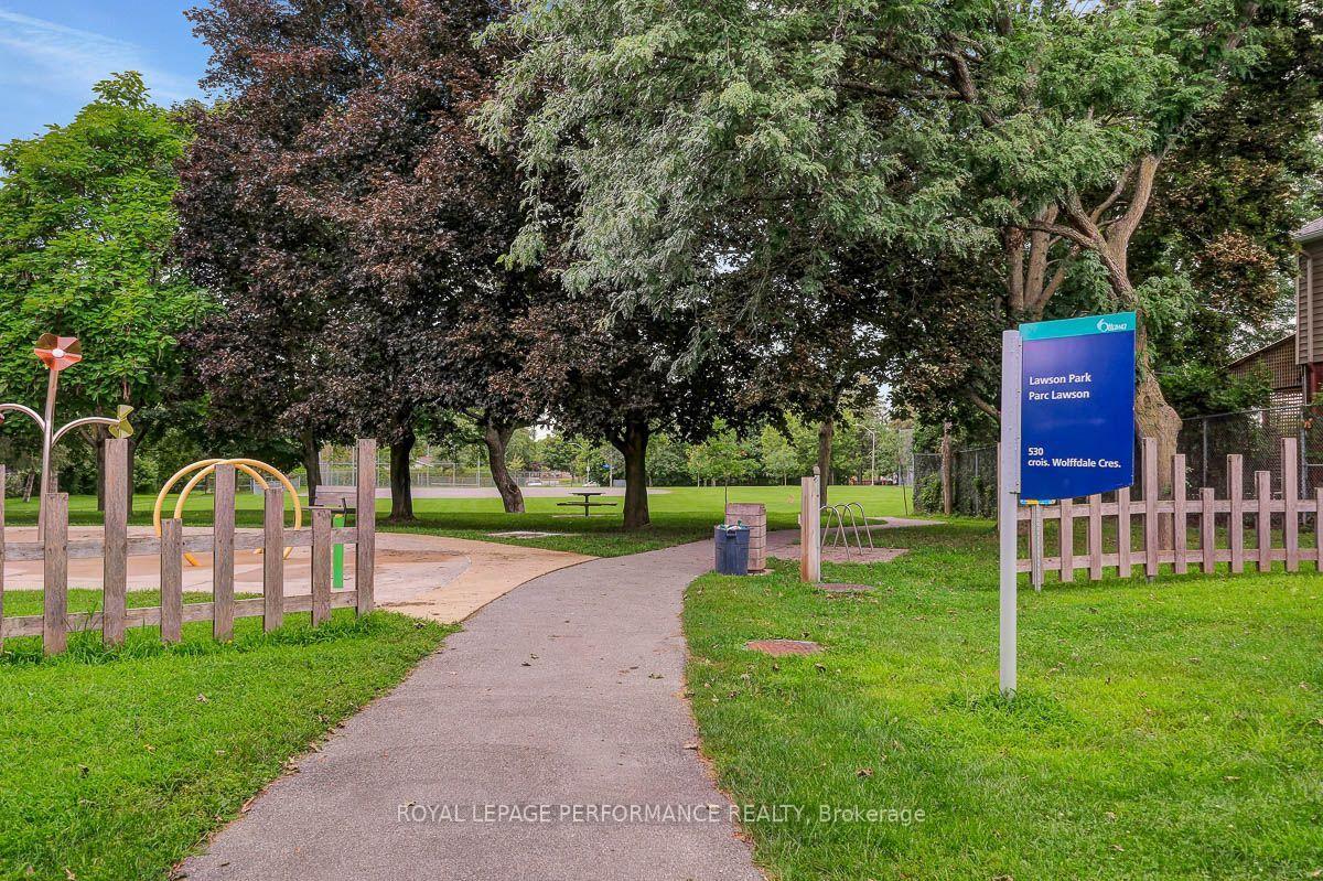 Photo 40 of 550 Wolffdale Crescent, Ottawa, Overbrook/Castle Heights — HOMEH