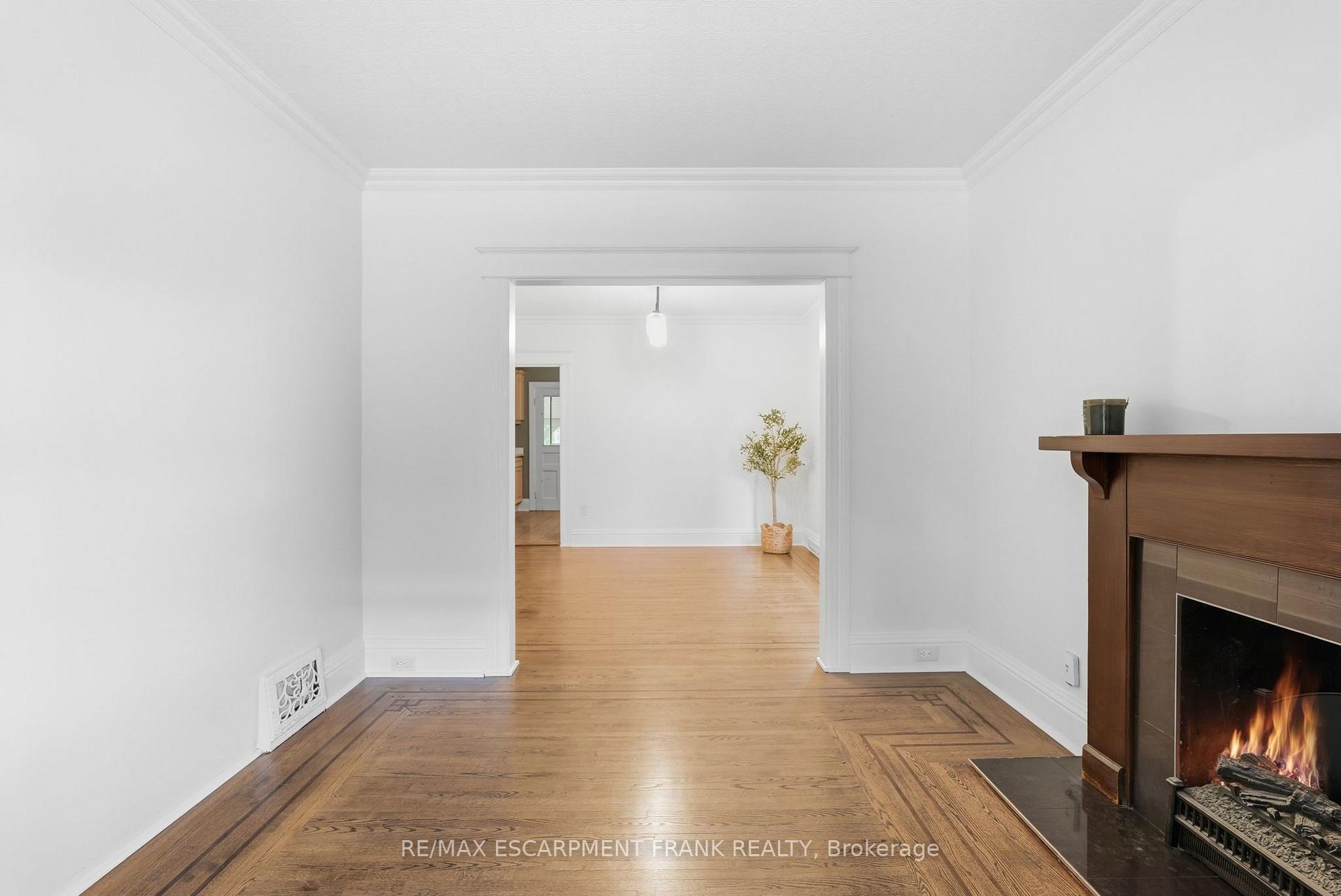 Photo 12 of 78 Beechwood Avenue, Hamilton, Gibson — HOMEH