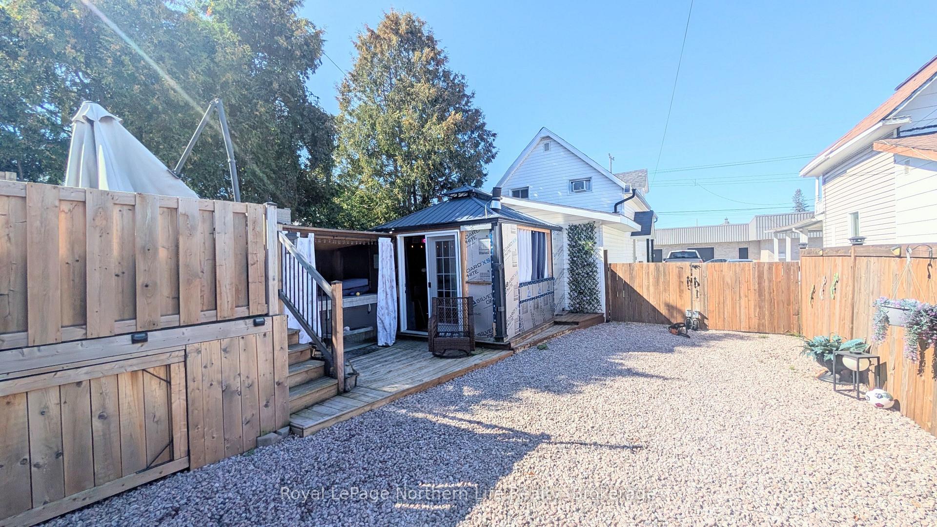 Photo 4 of 206 Nipissing Street, West Nipissing, Sturgeon Falls — HOMEH