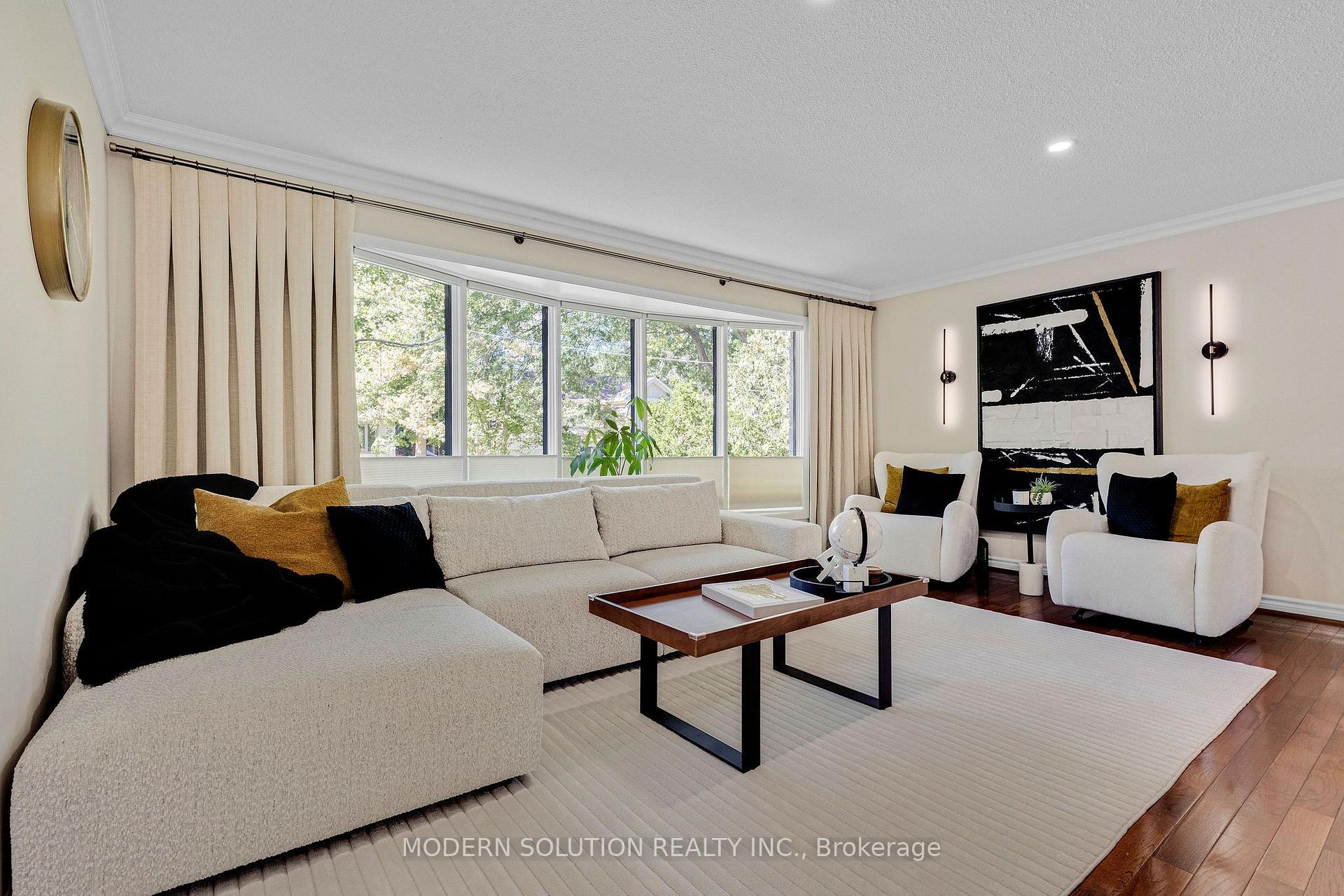 Photo 10 of 2250 Dunedin Road, Oakville, Ford — HOMEH