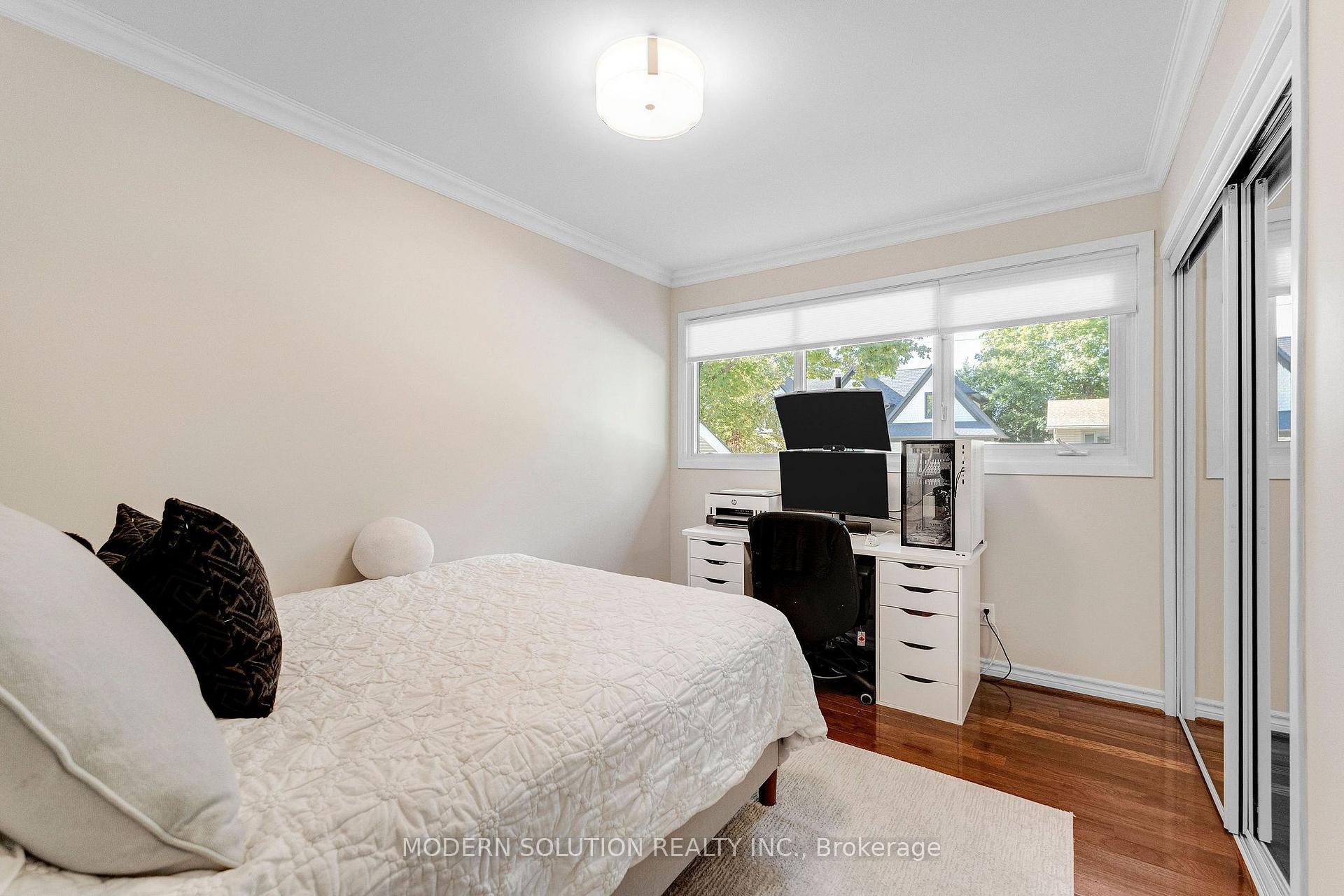Photo 23 of 2250 Dunedin Road, Oakville, Ford — HOMEH