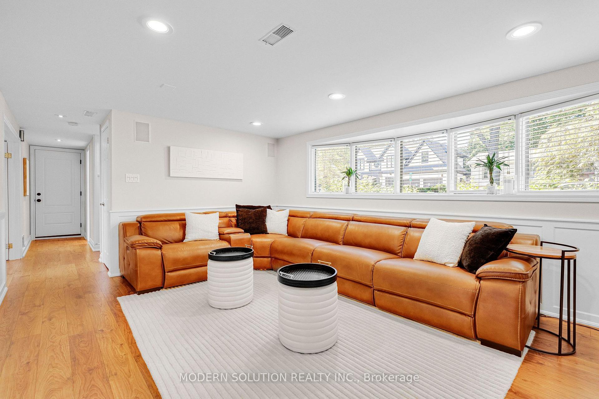 Photo 30 of 2250 Dunedin Road, Oakville, Ford — HOMEH