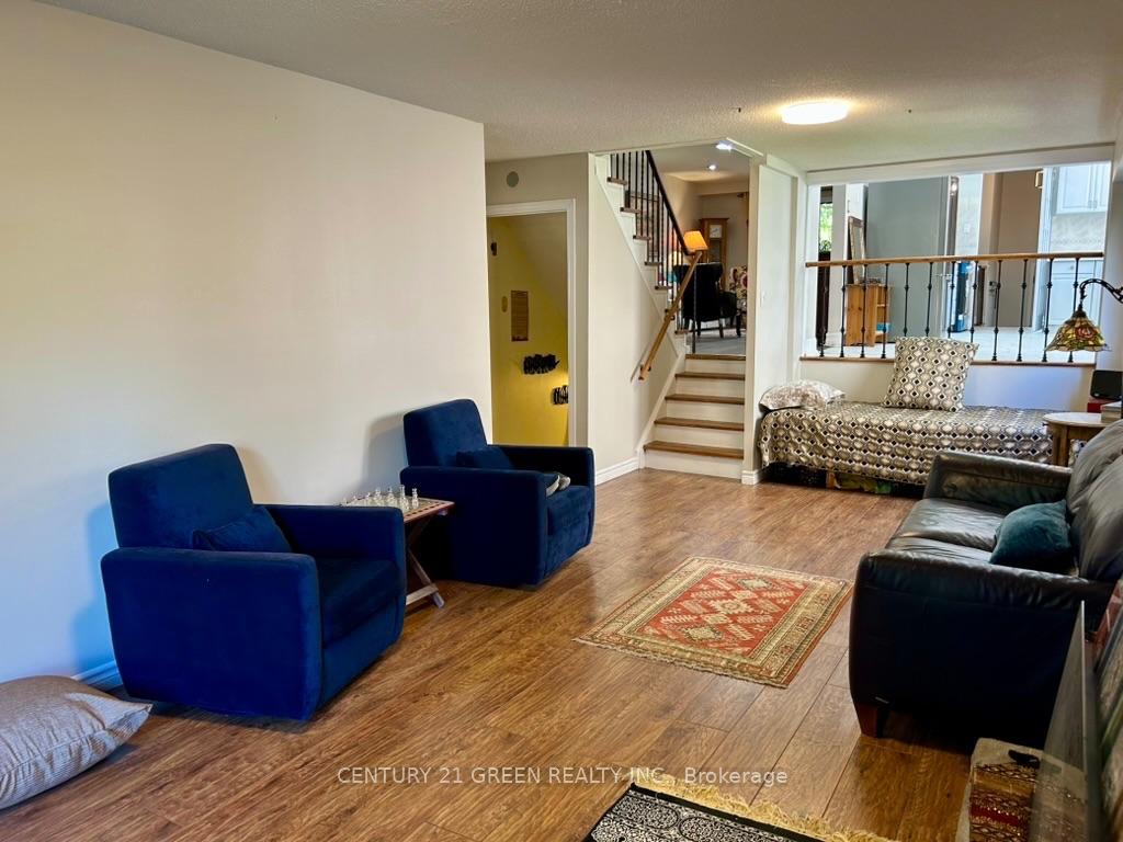Photo 16 of 4252 Tea Garden Circle, Mississauga, Cooksville — HOMEH