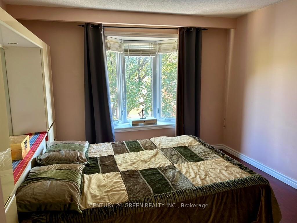 Photo 26 of 4252 Tea Garden Circle, Mississauga, Cooksville — HOMEH