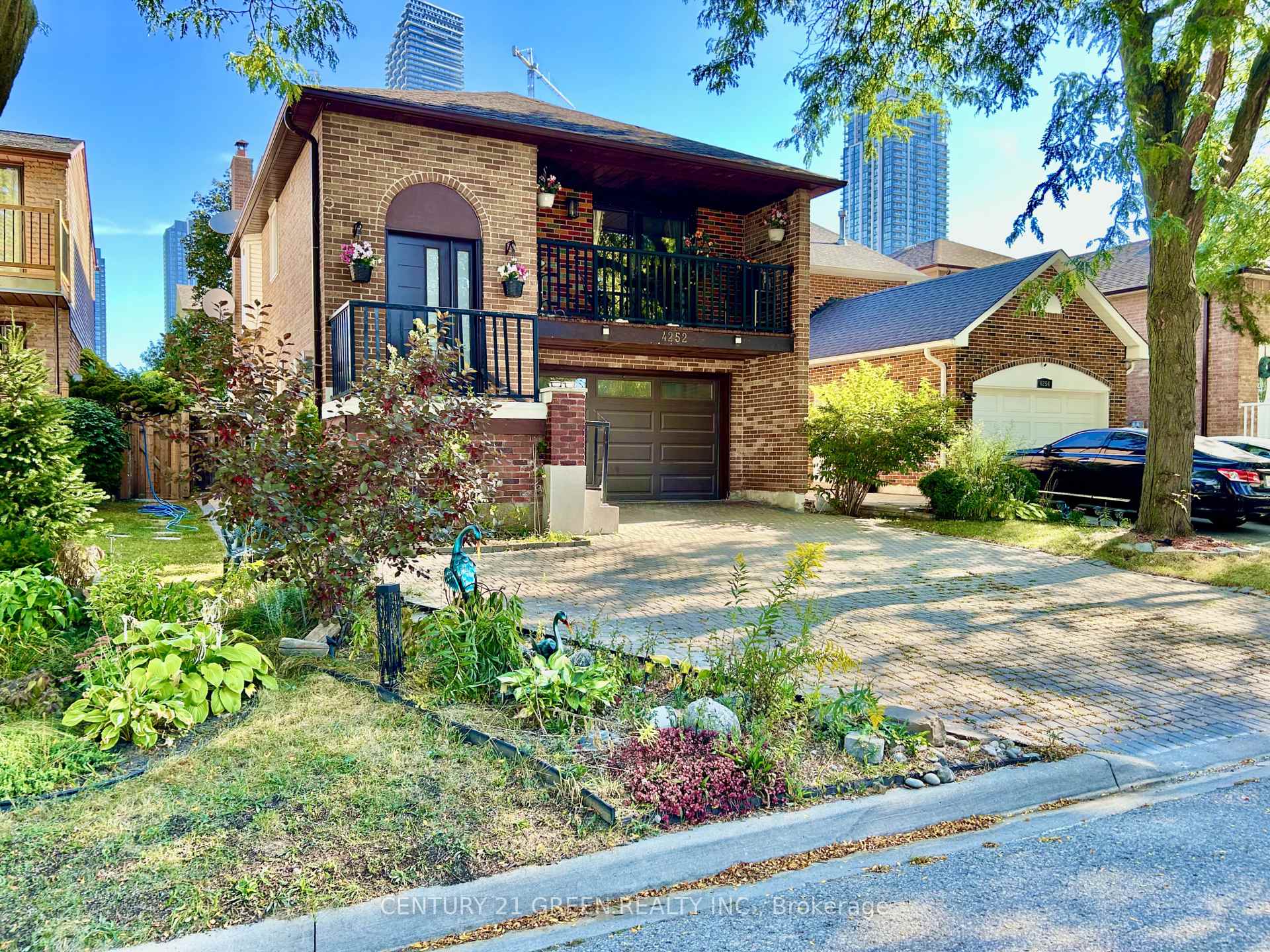Photo 1 of 4252 Tea Garden Circle, Mississauga, Cooksville — HOMEH