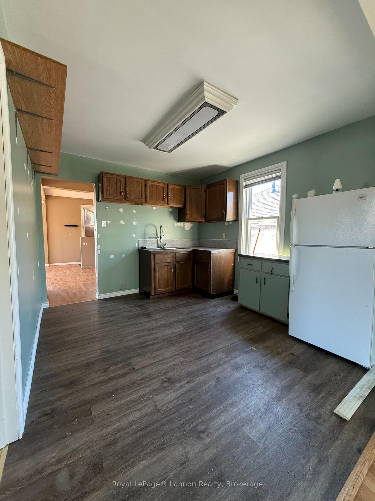 Photo 6 of 226 Algoma Street N, Thunder Bay, Shuniah — HOMEH