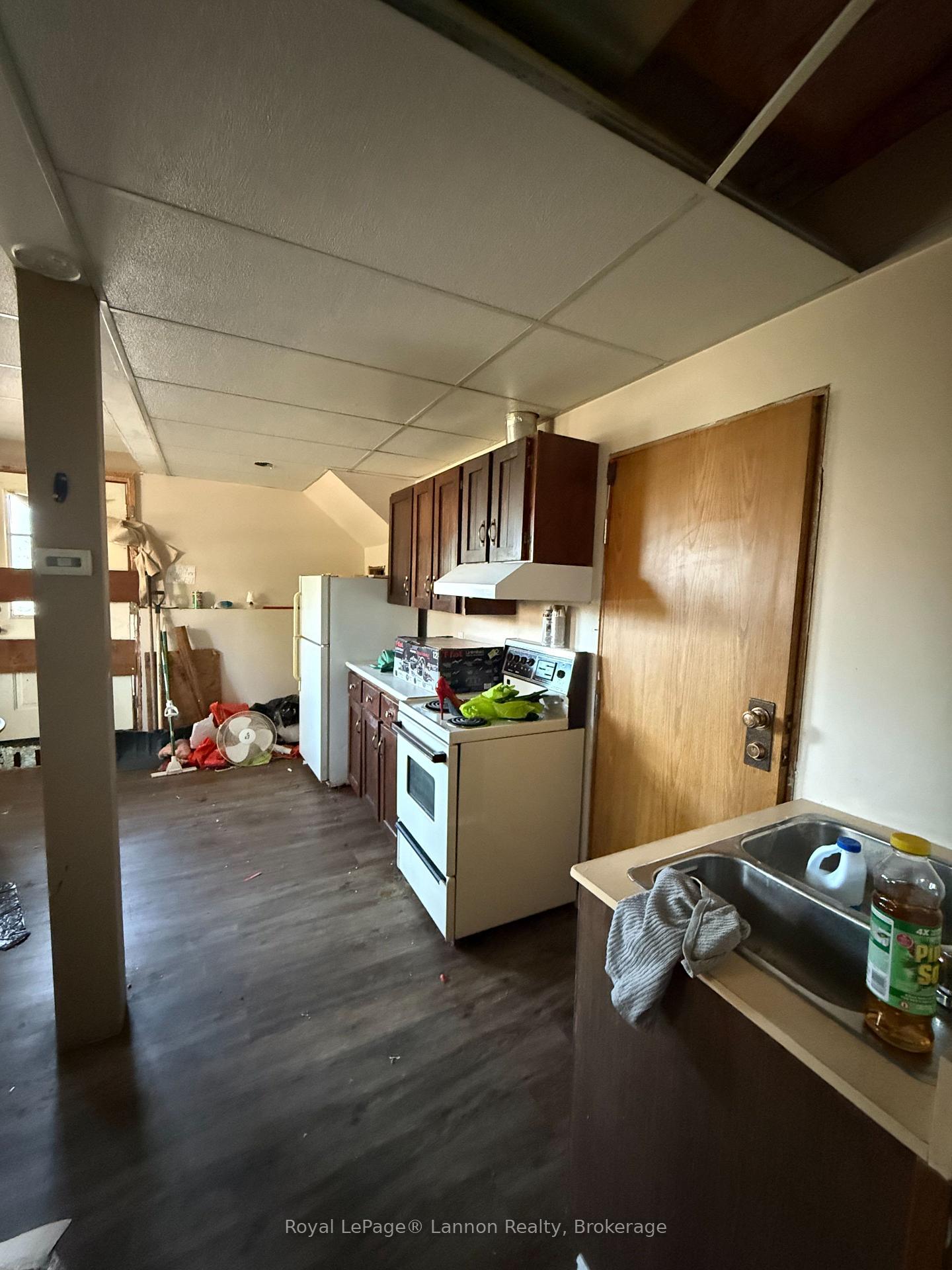 Photo 9 of 226 Algoma Street N, Thunder Bay, Shuniah — HOMEH