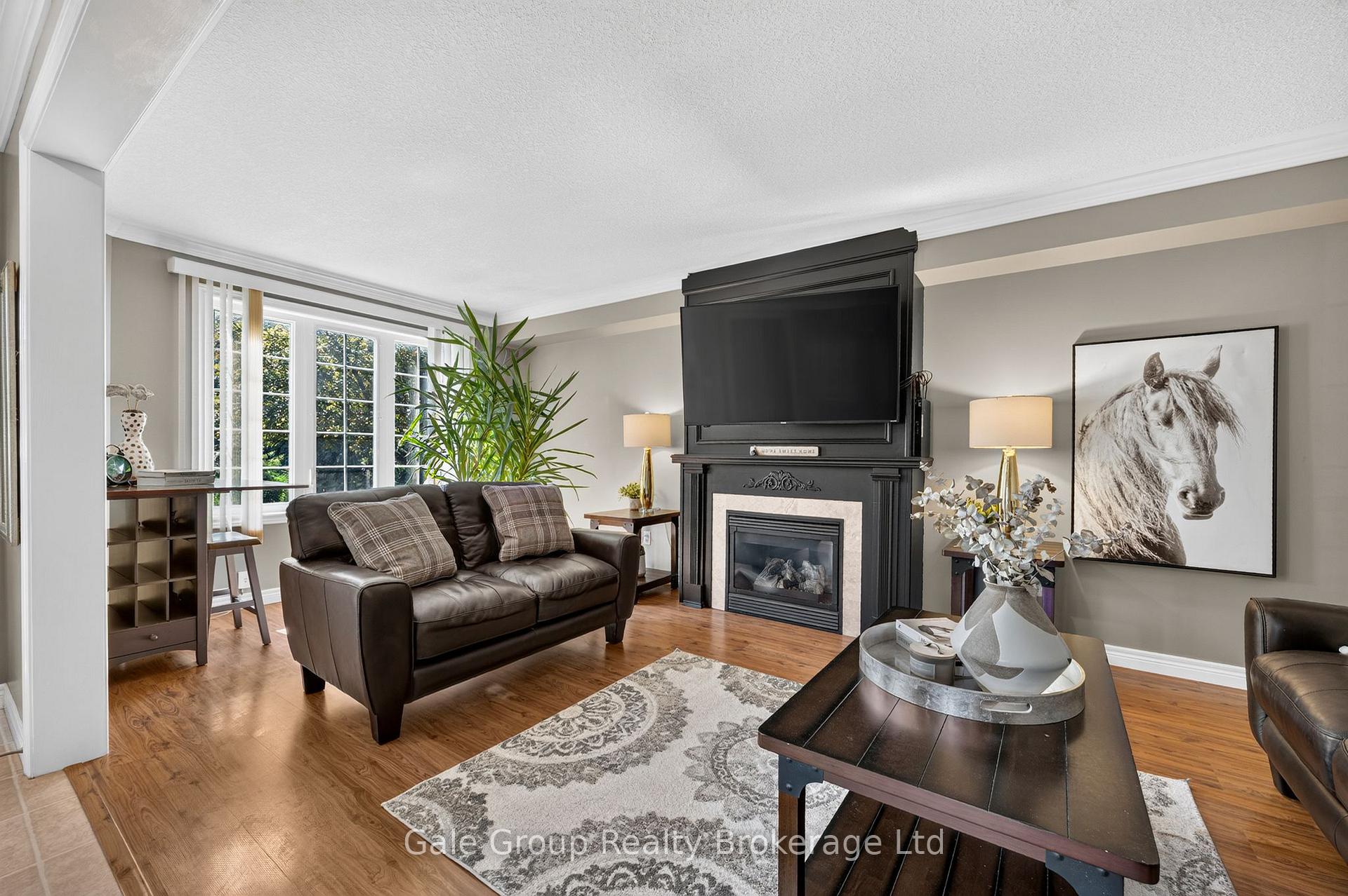Photo 7 of 115 Burtch Street, Woodstock, Woodstock - South — HOMEH