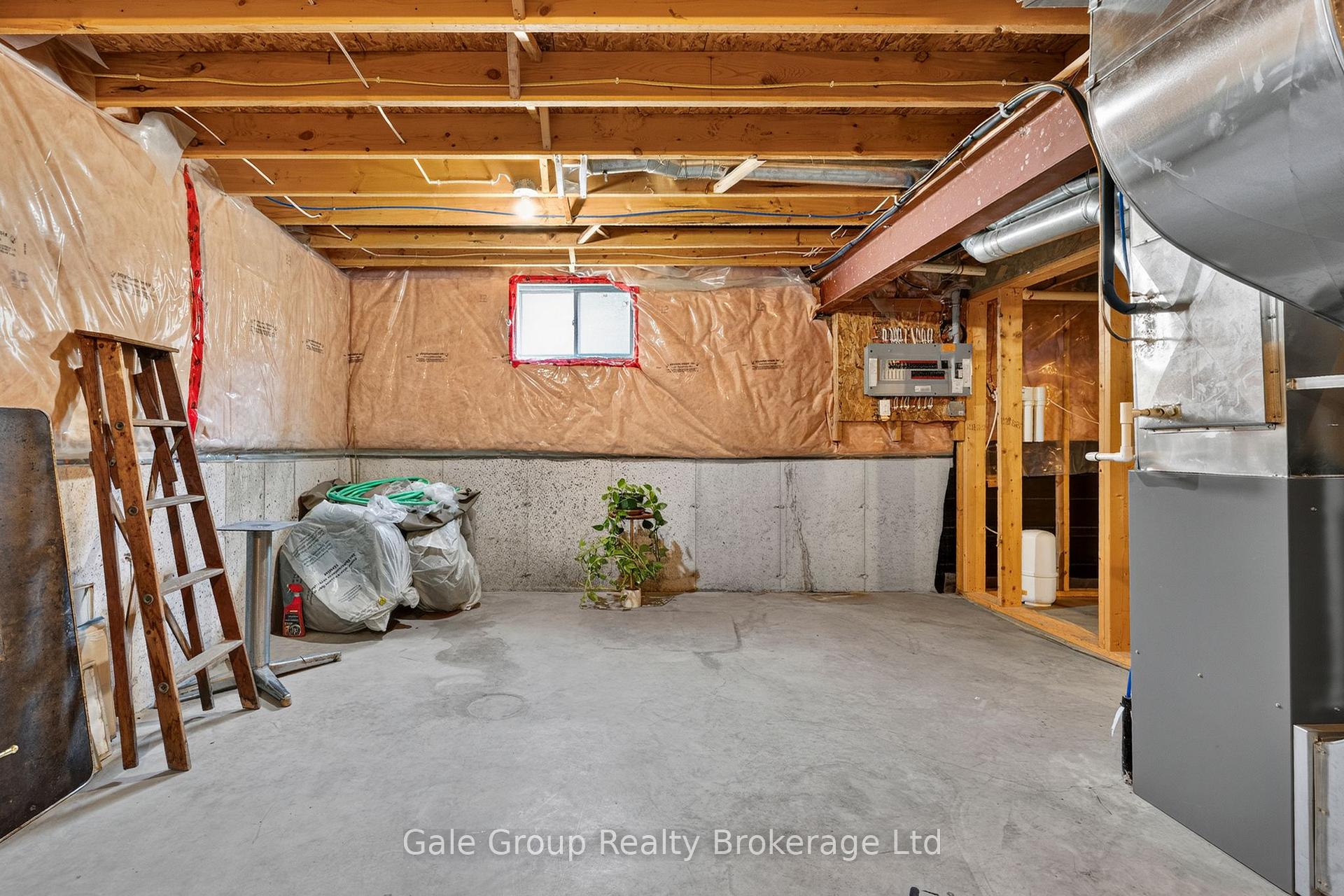 Photo 21 of 115 Burtch Street, Woodstock, Woodstock - South — HOMEH