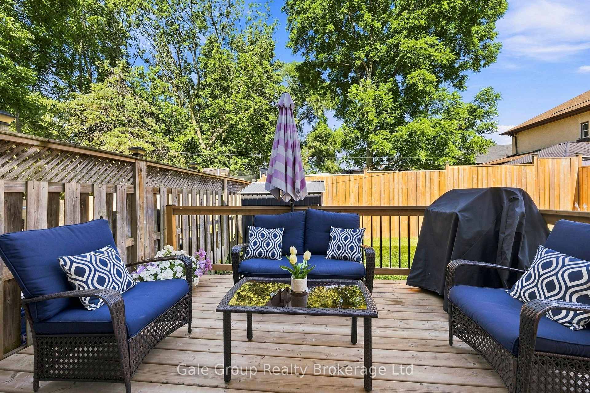 Photo 23 of 115 Burtch Street, Woodstock, Woodstock - South — HOMEH