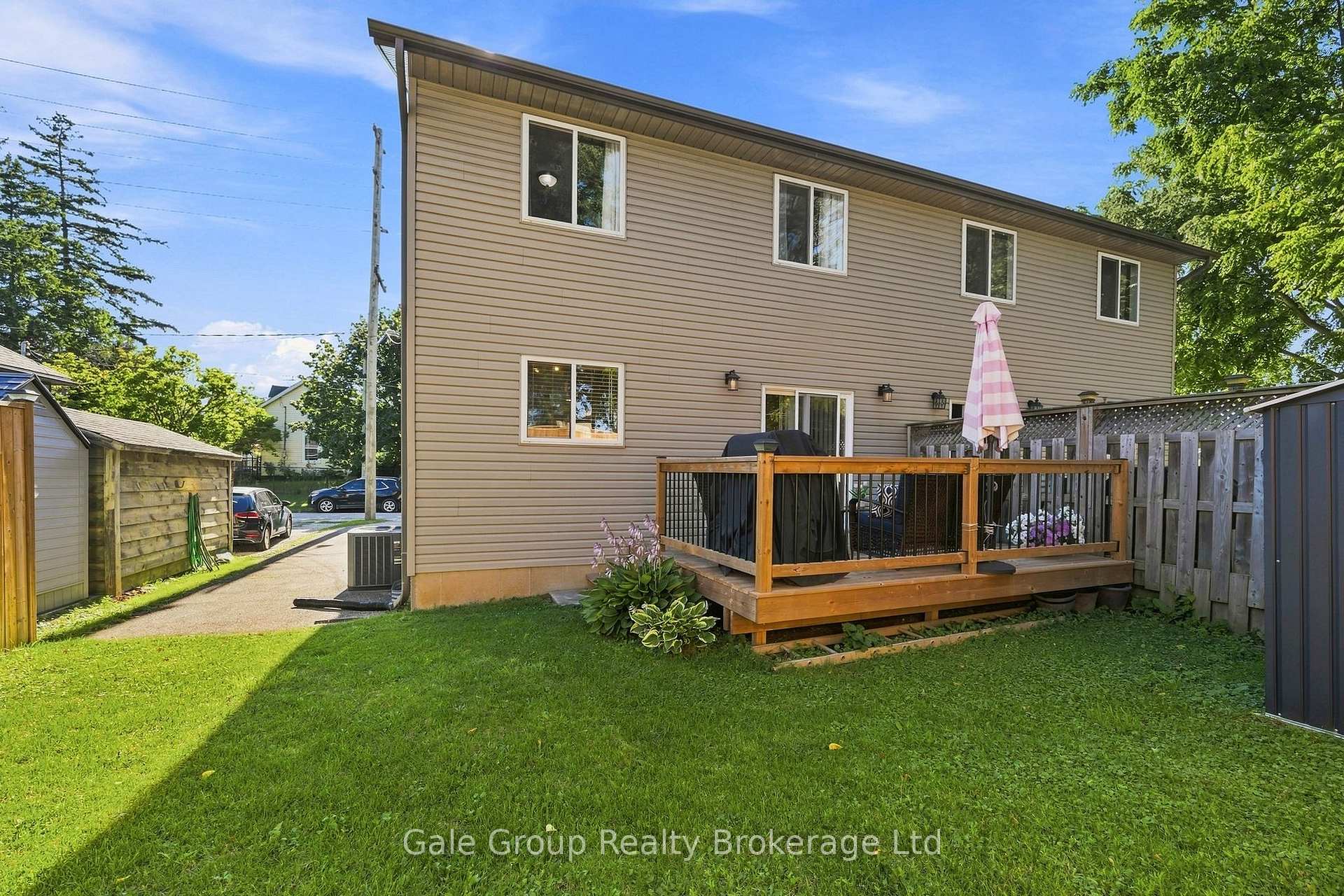 Photo 25 of 115 Burtch Street, Woodstock, Woodstock - South — HOMEH