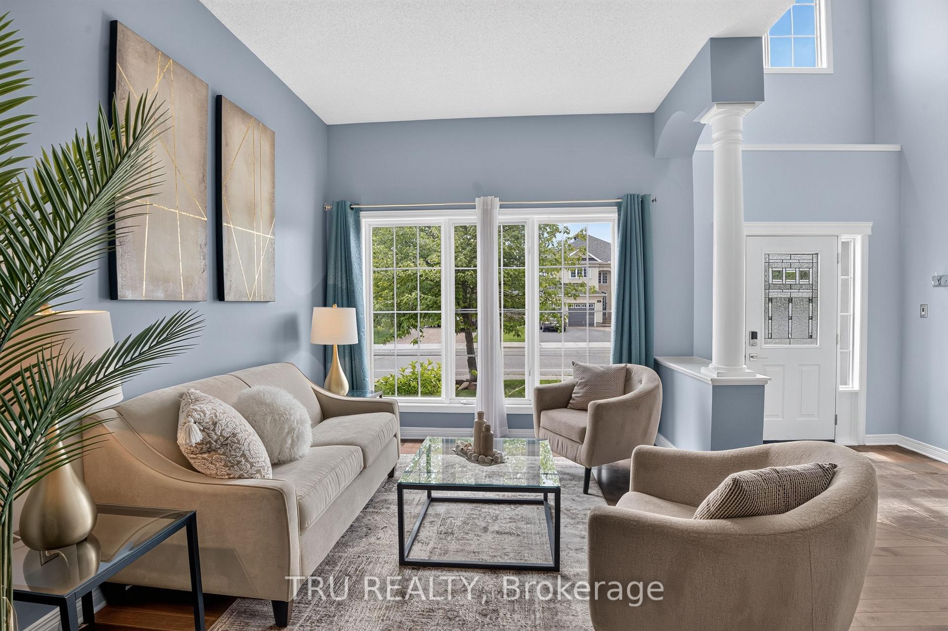 Photo 3 of 57 Golflinks Drive, Ottawa, Barrhaven - Stonebridge — HOMEH