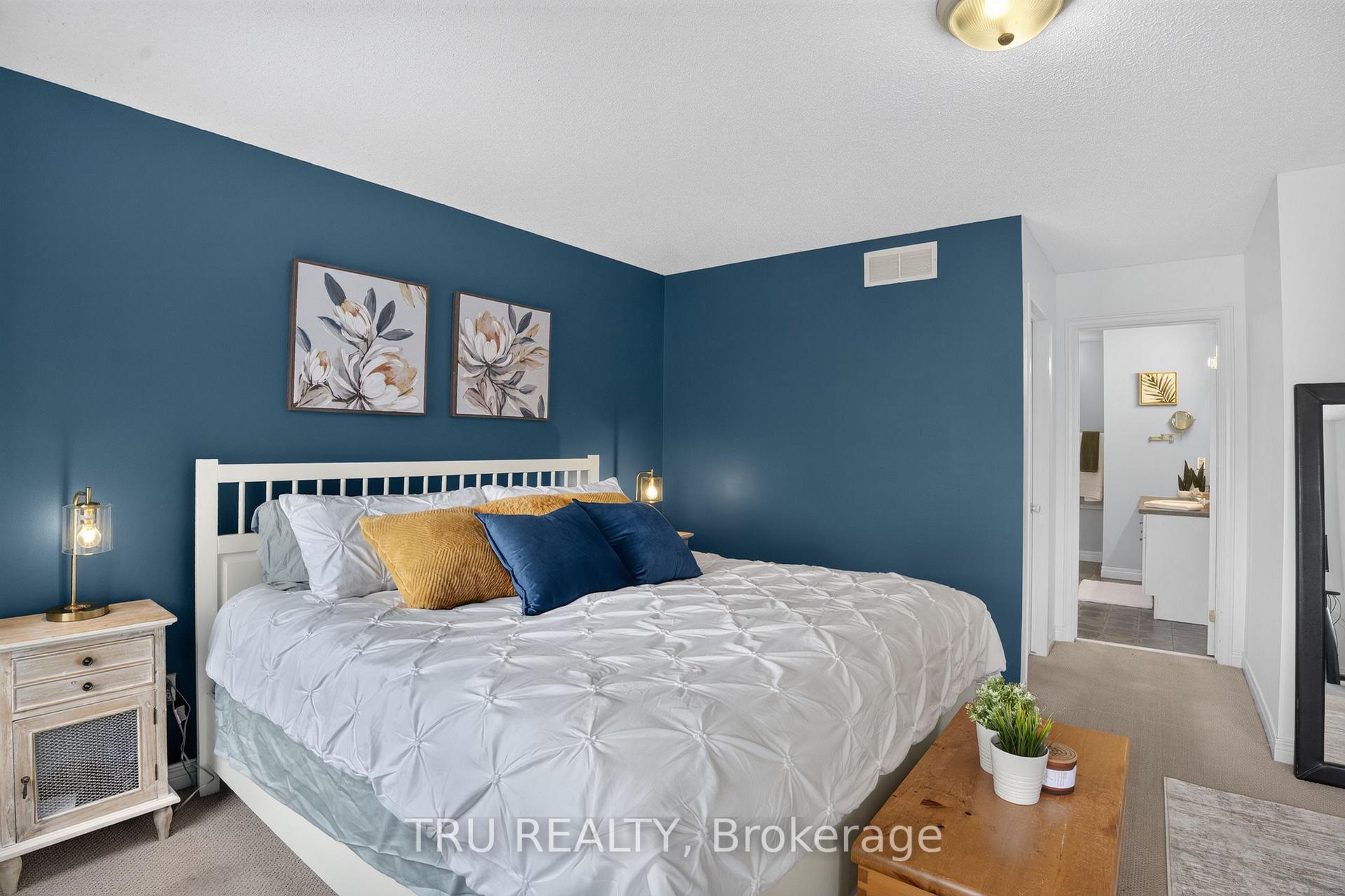 Photo 21 of 57 Golflinks Drive, Ottawa, Barrhaven - Stonebridge — HOMEH