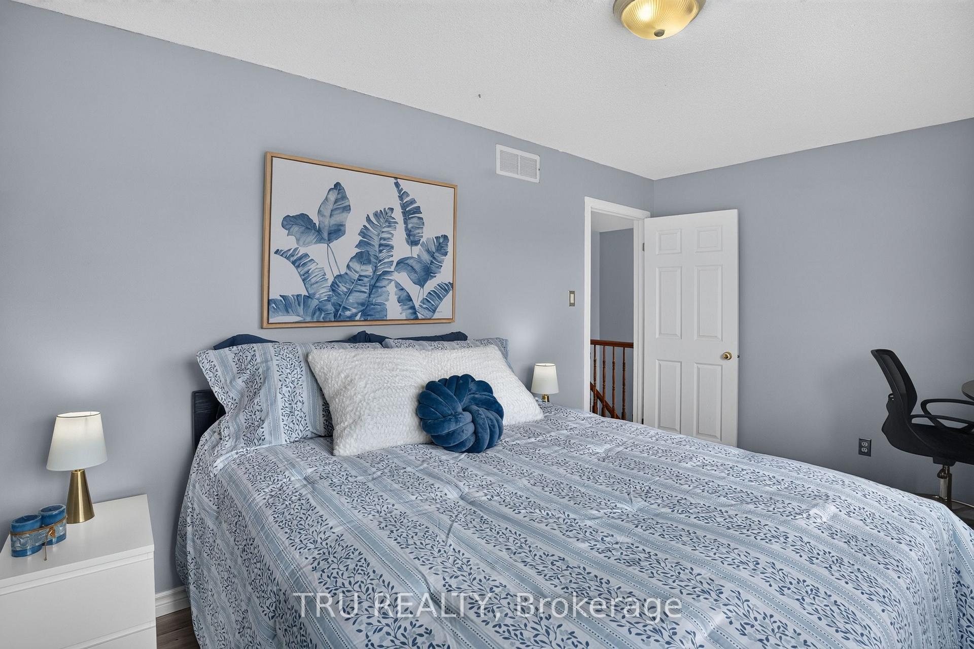 Photo 25 of 57 Golflinks Drive, Ottawa, Barrhaven - Stonebridge — HOMEH
