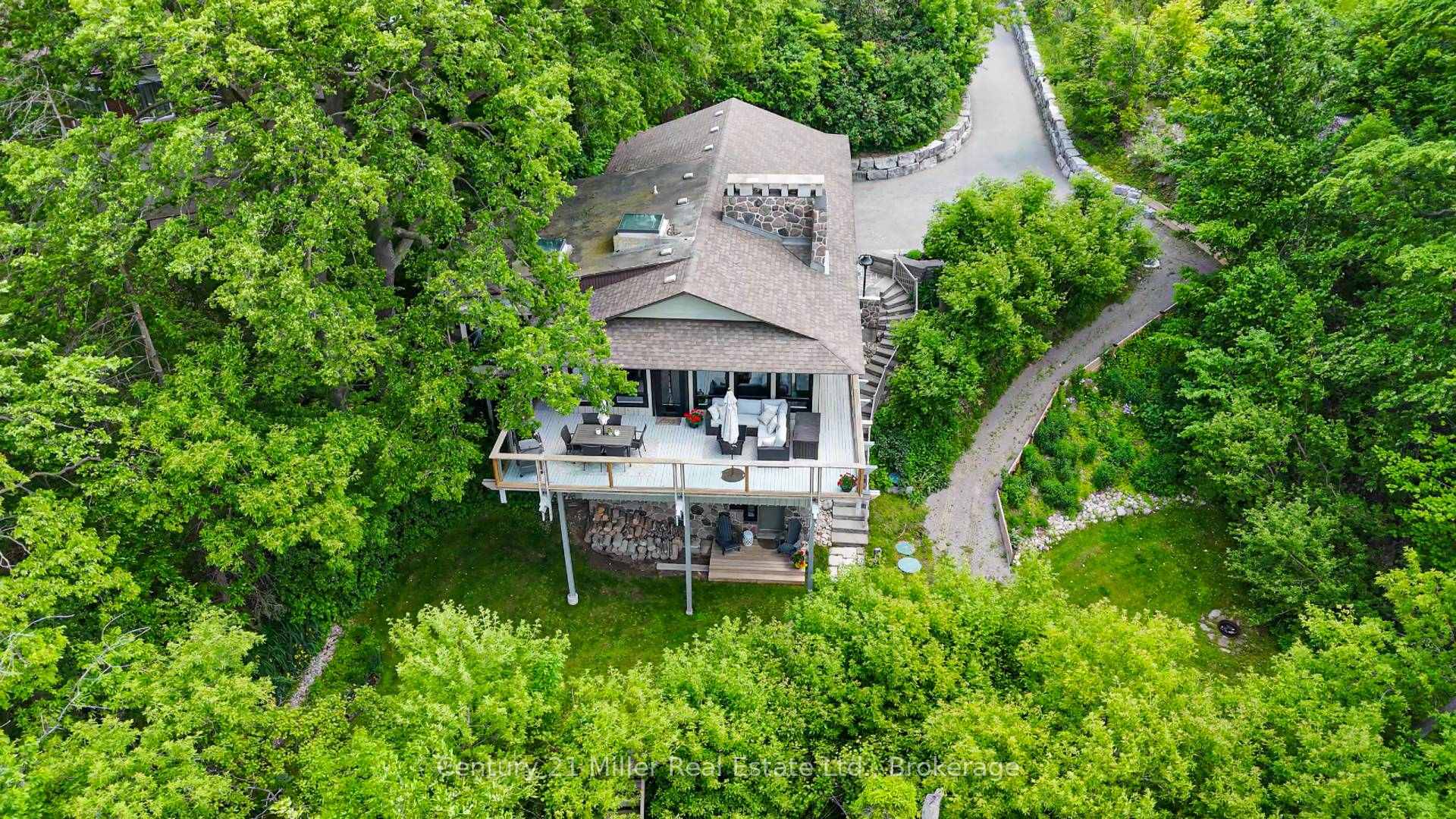 Photo 1 of 50 Greensview Drive, Kitchener, Pioneer Tower West — HOMEH