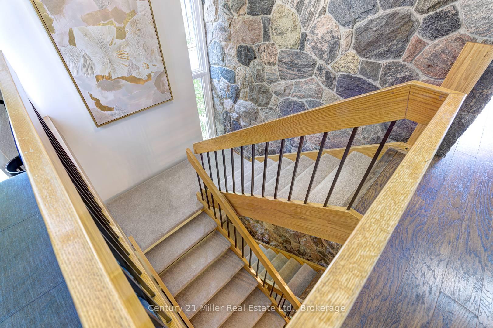 Photo 26 of 50 Greensview Drive, Kitchener, Pioneer Tower West — HOMEH