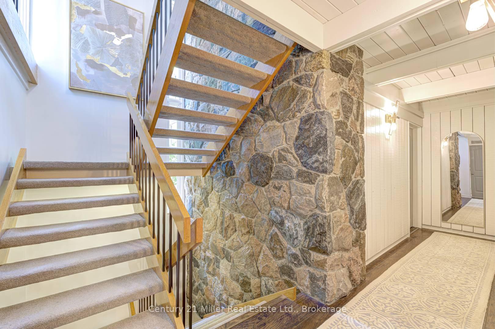 Photo 27 of 50 Greensview Drive, Kitchener, Pioneer Tower West — HOMEH