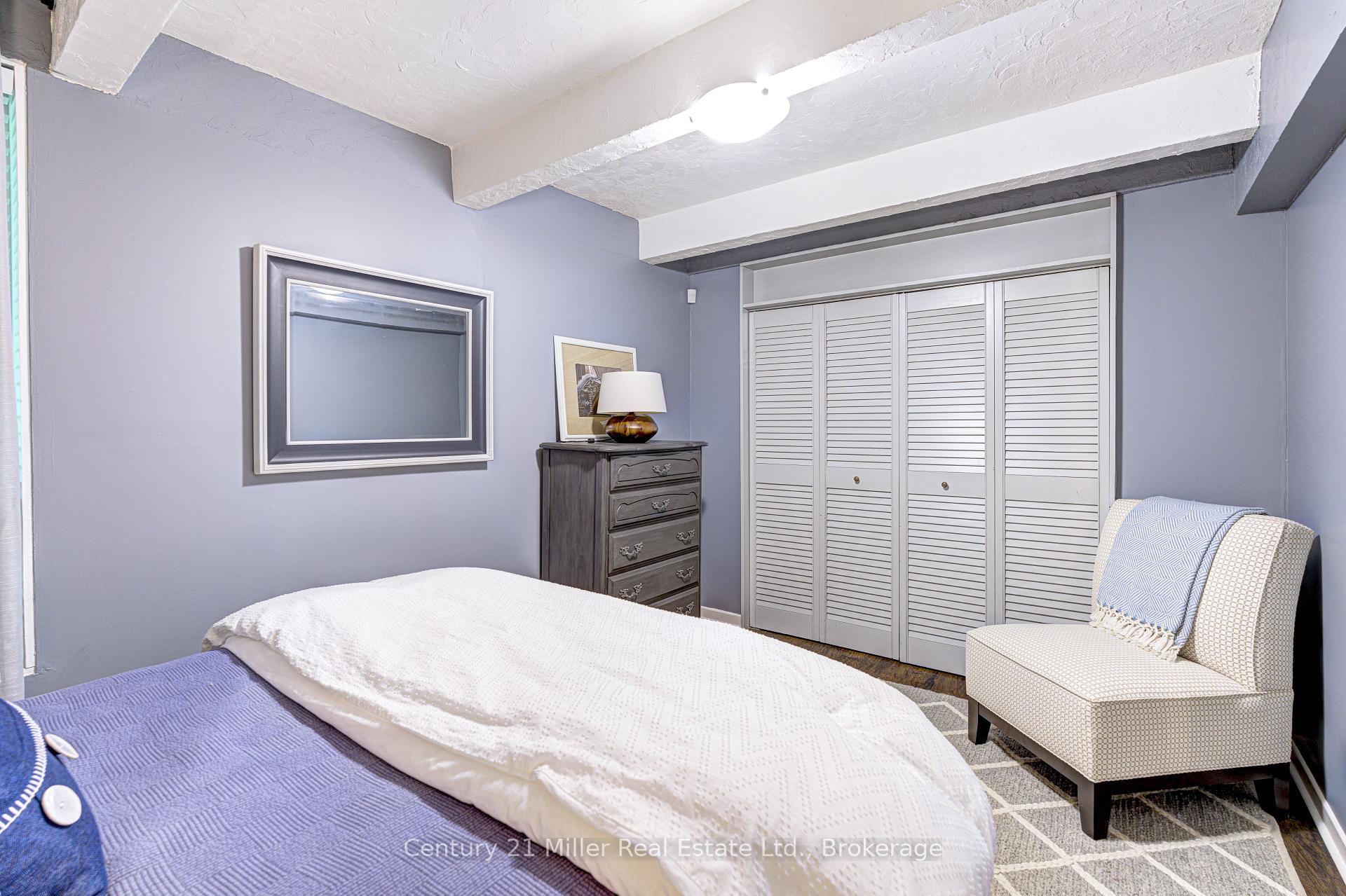 Photo 33 of 50 Greensview Drive, Kitchener, Pioneer Tower West — HOMEH