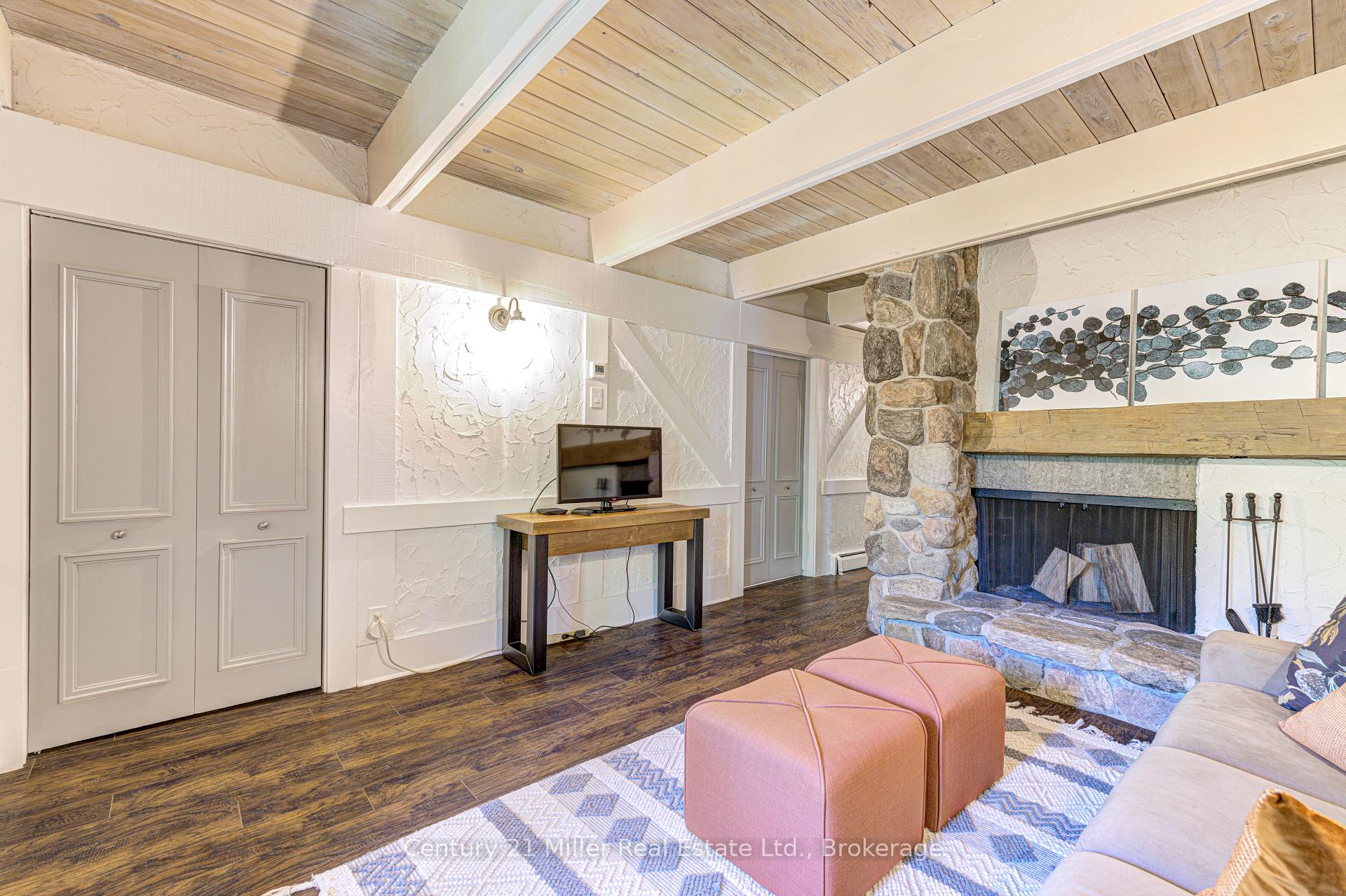 Photo 36 of 50 Greensview Drive, Kitchener, Pioneer Tower West — HOMEH
