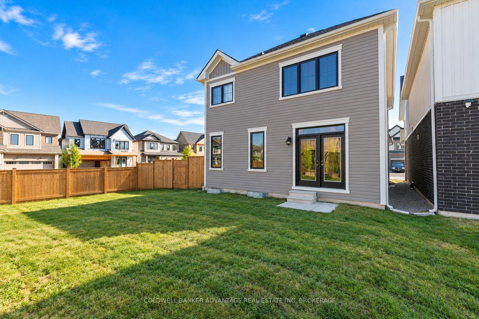 Photo 19 of 8 Downriver Drive, Welland, Dain City — HOMEH