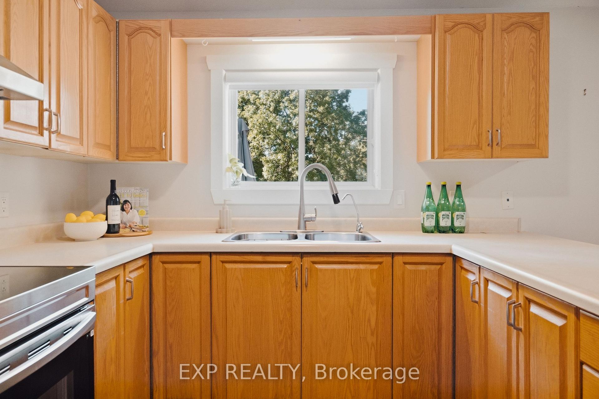 Photo 7 of 1065 Howick Street, Howick — HOMEH