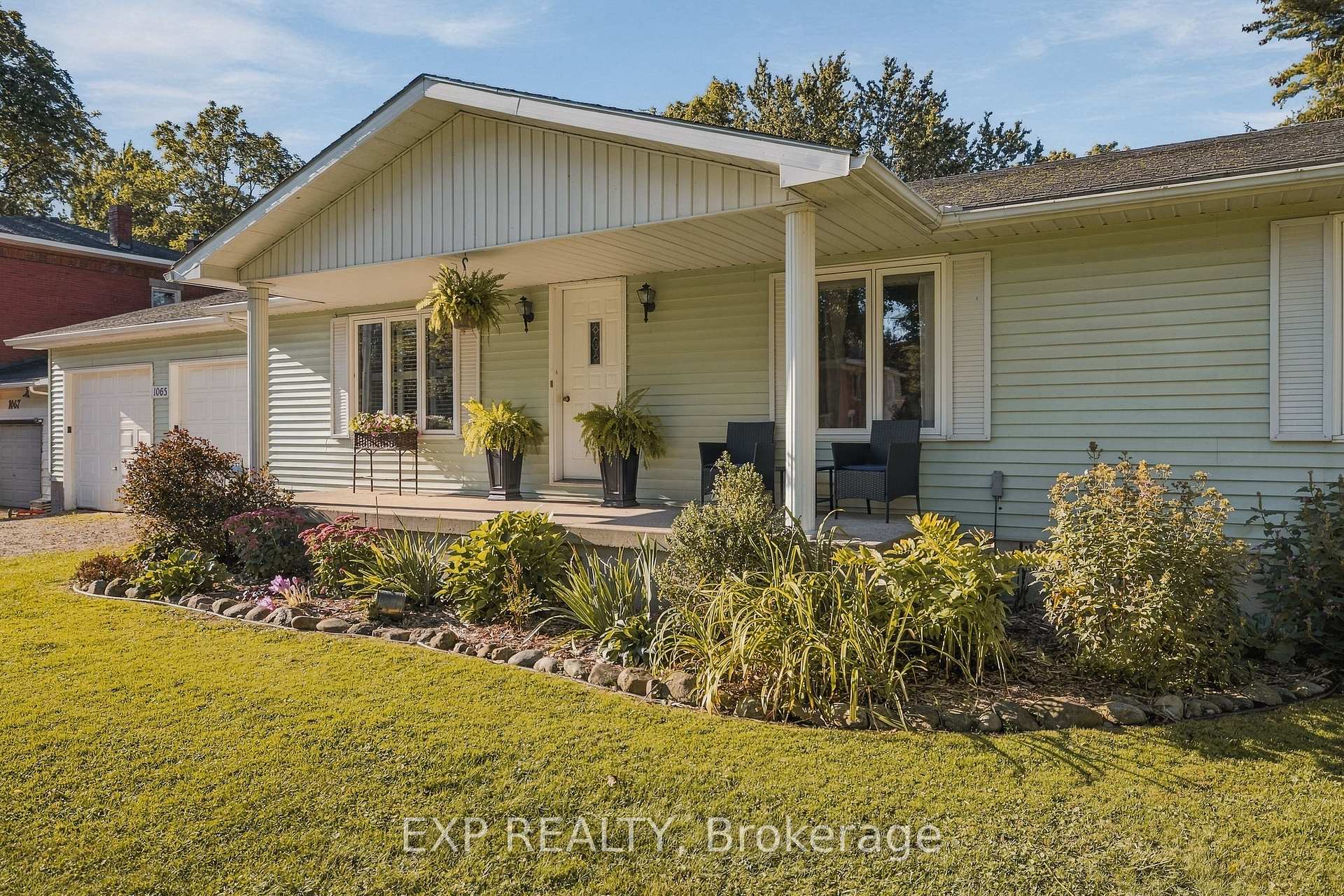 Photo 37 of 1065 Howick Street, Howick — HOMEH