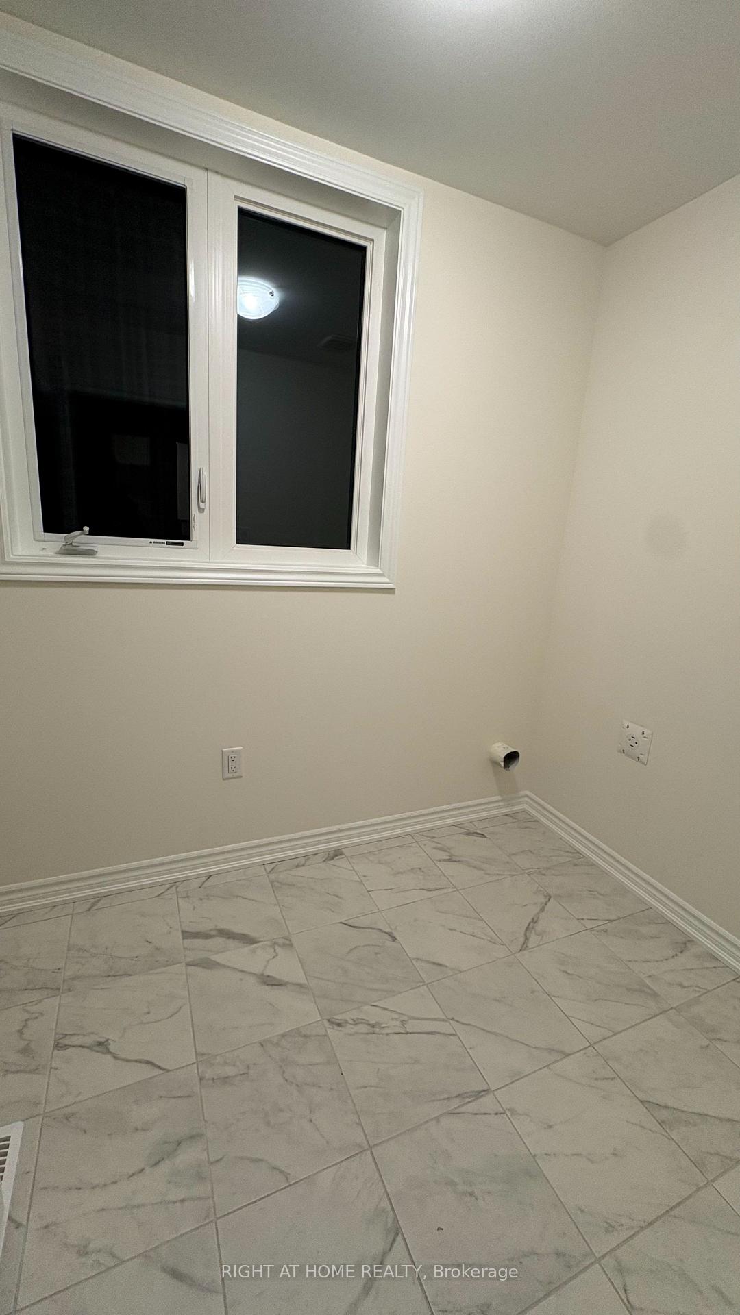 Photo 4 of 11 Radiance Way, Whitby, Rural Whitby — HOMEH