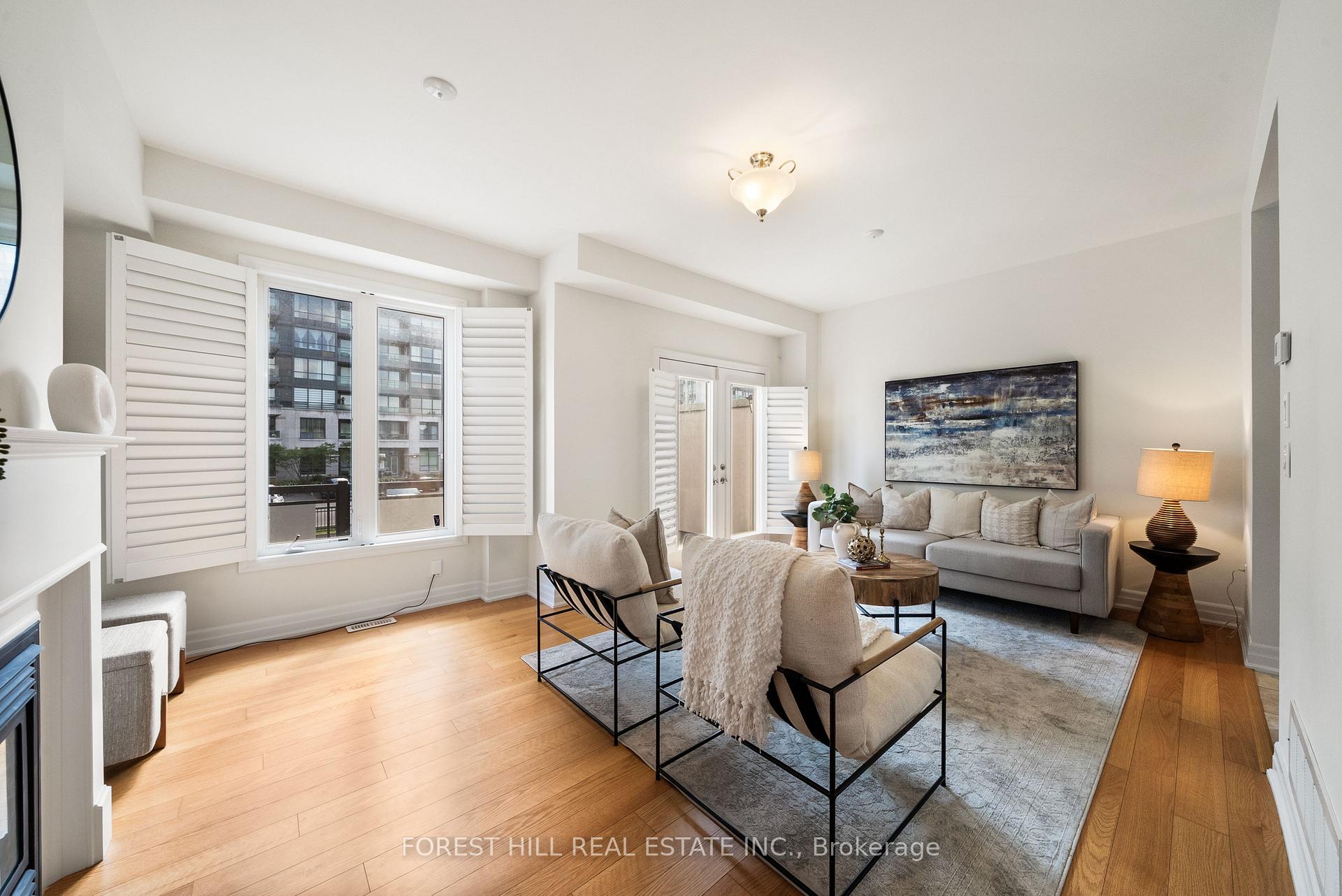 Photo 14 of 25 Beverley Glen Boulevard, Vaughan, Beverley Glen — HOMEH