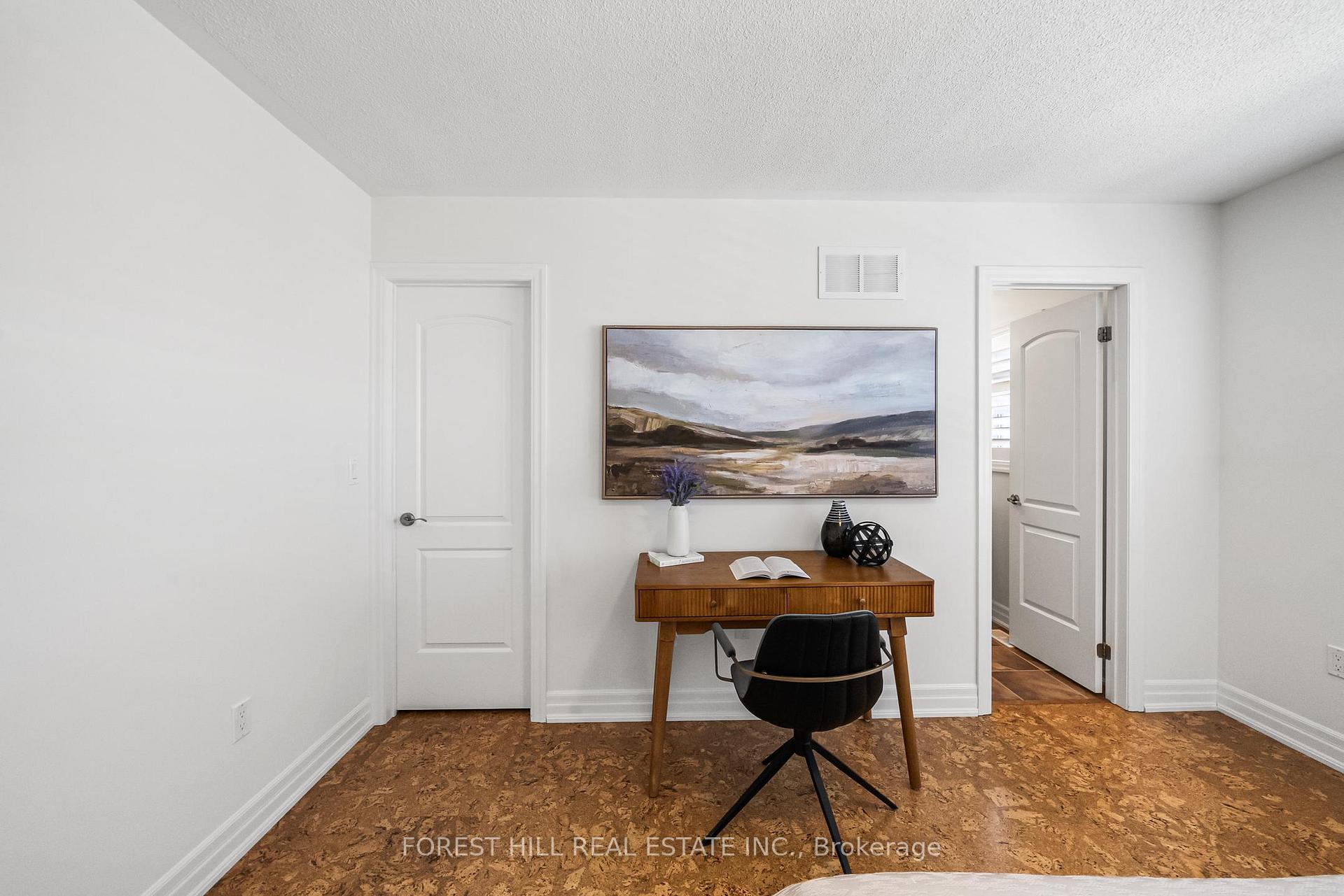 Photo 18 of 25 Beverley Glen Boulevard, Vaughan, Beverley Glen — HOMEH