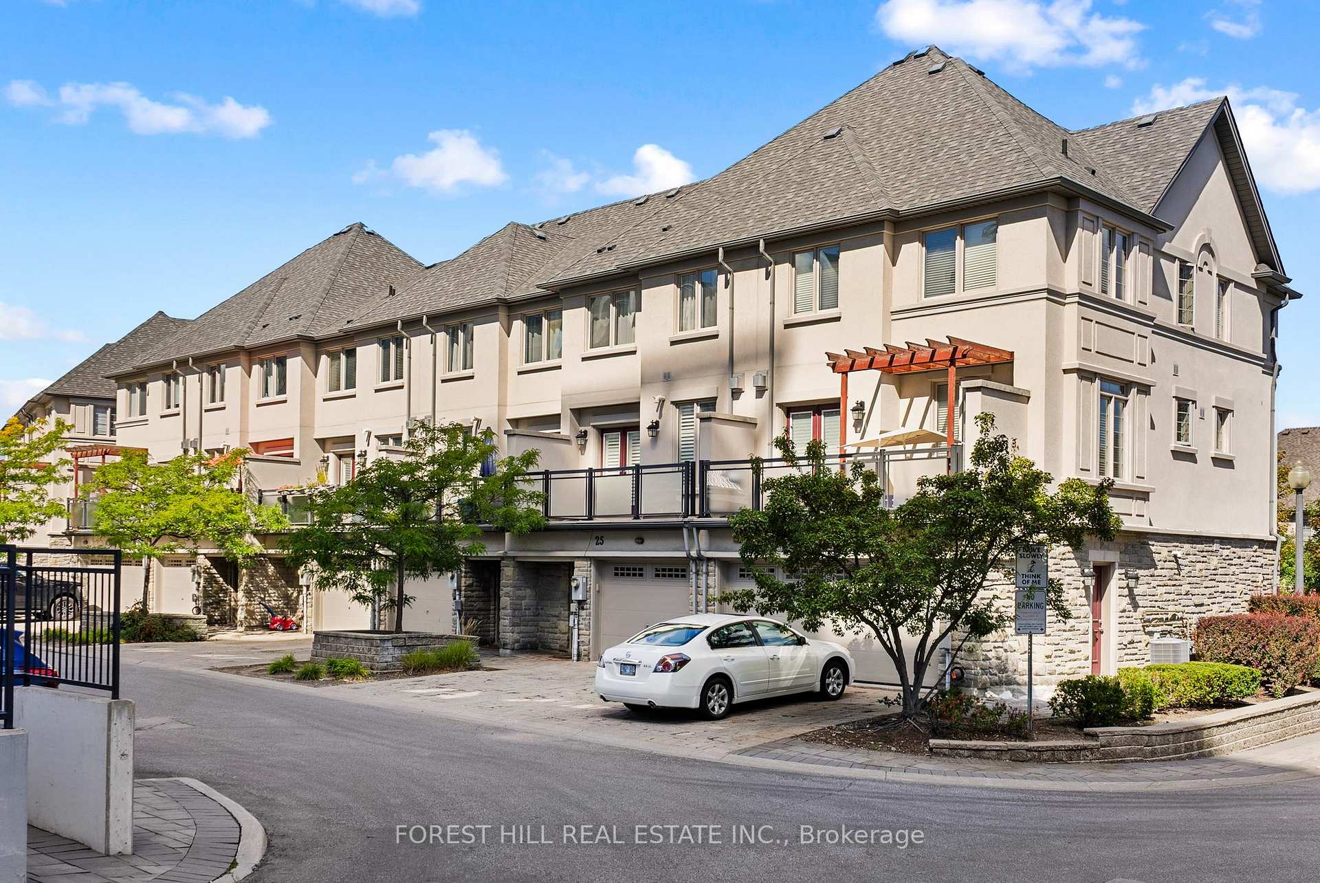 Photo 40 of 25 Beverley Glen Boulevard, Vaughan, Beverley Glen — HOMEH