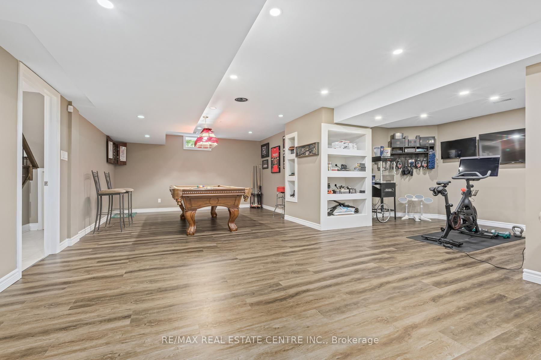 Photo 40 of 14 View Point Circle, Halton Hills, Georgetown — HOMEH