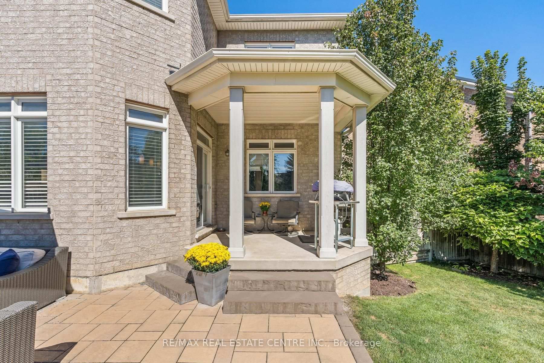 Photo 44 of 14 View Point Circle, Halton Hills, Georgetown — HOMEH