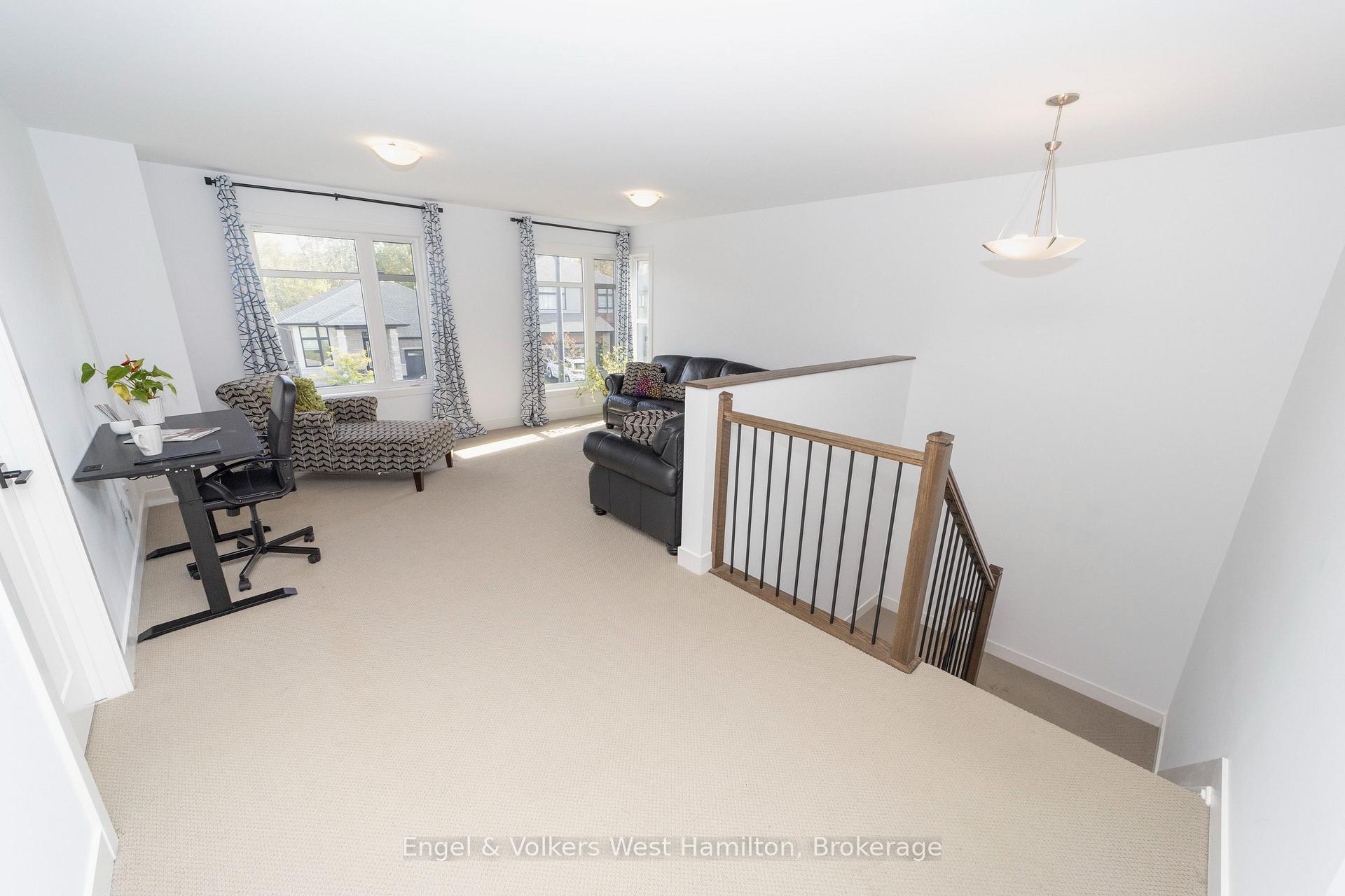 Photo 19 of 374 Big Dipper Street, Ottawa, Riverside South/Gloucester Glen — HOMEH
