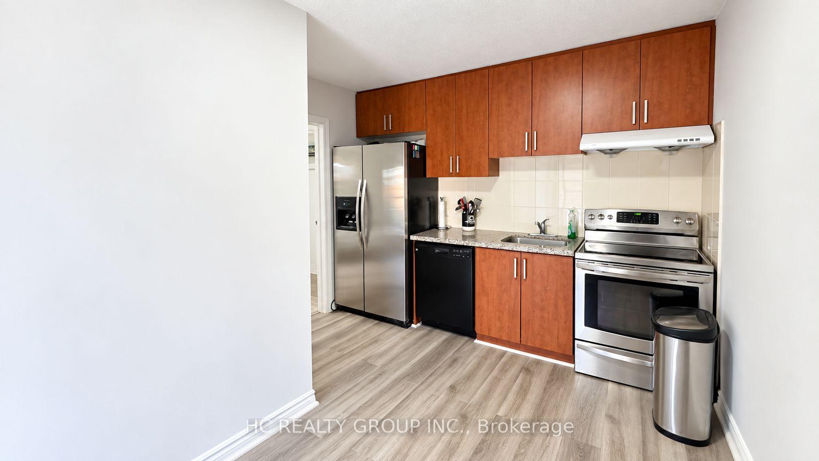 Photo 4 of 34 Carus Avenue, Toronto, Wychwood — HOMEH