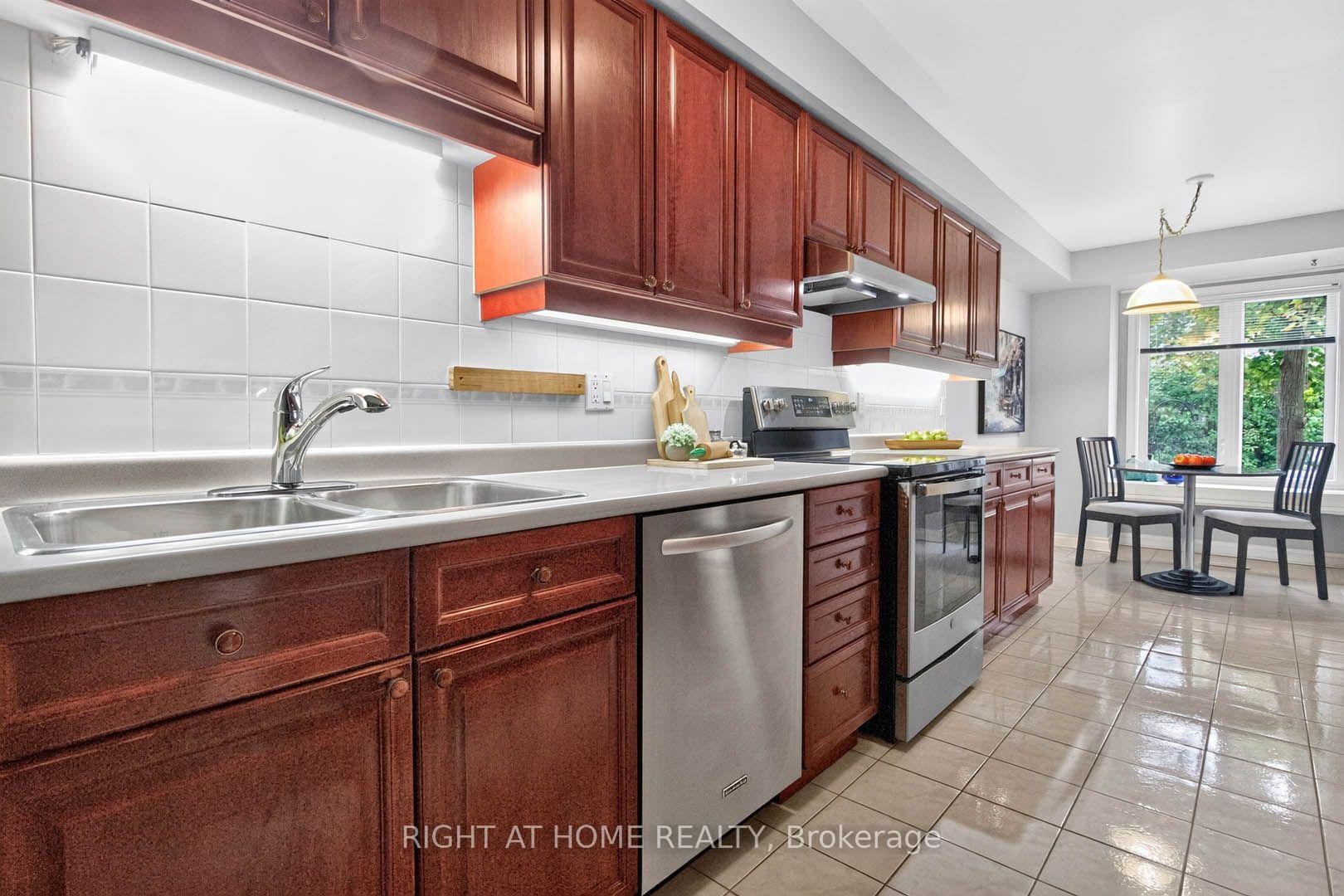 Photo 9 of Unit 83, 5480 Glen Erin Drive, Mississauga, Central Erin Mills — HOMEH