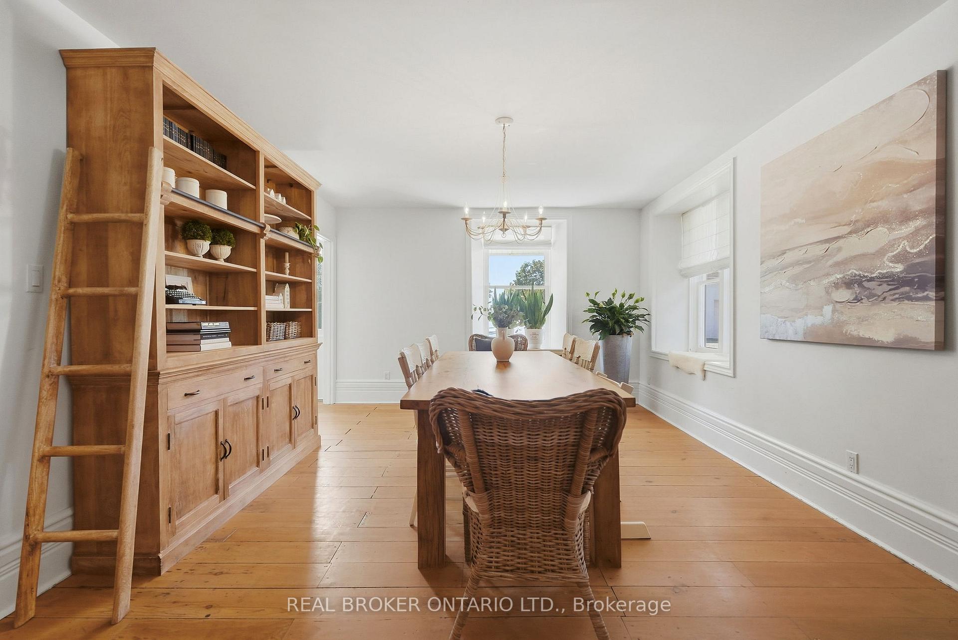 Photo 12 of 1264 Old 8 Highway, Hamilton, Rural Flamborough — HOMEH