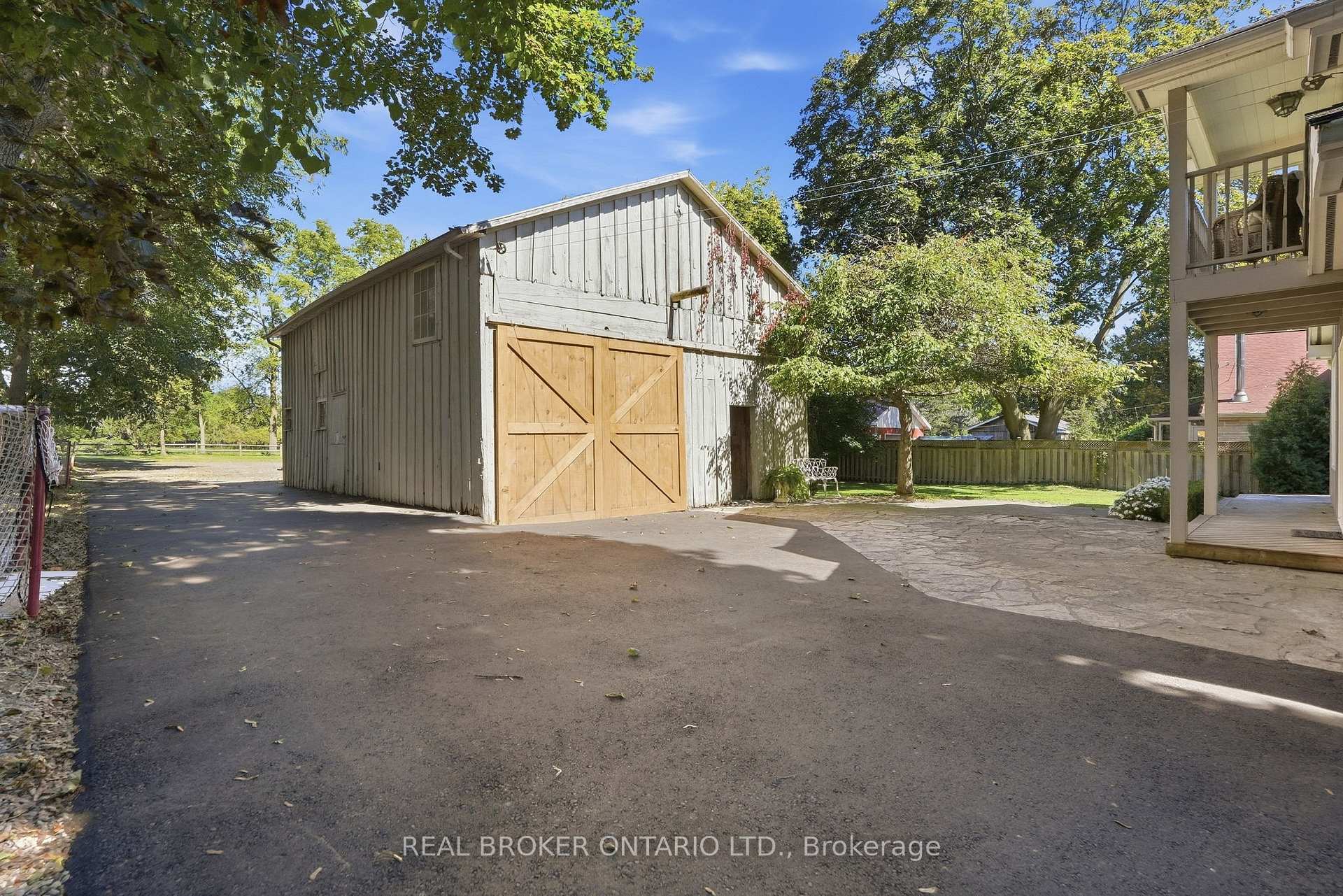 Photo 43 of 1264 Old 8 Highway, Hamilton, Rural Flamborough — HOMEH