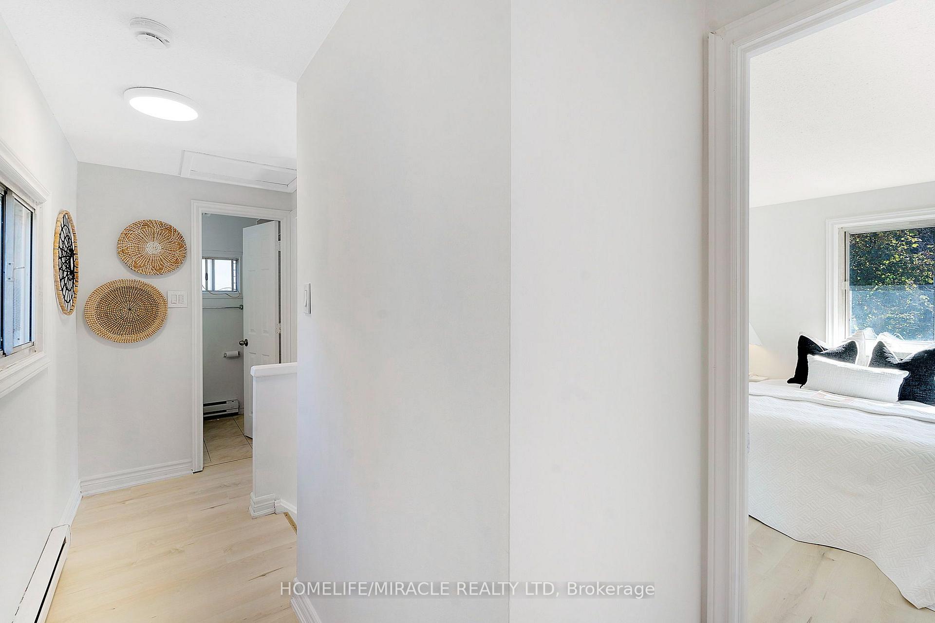 Photo 15 of 10 Habitat Square, Brampton, Central Park — HOMEH
