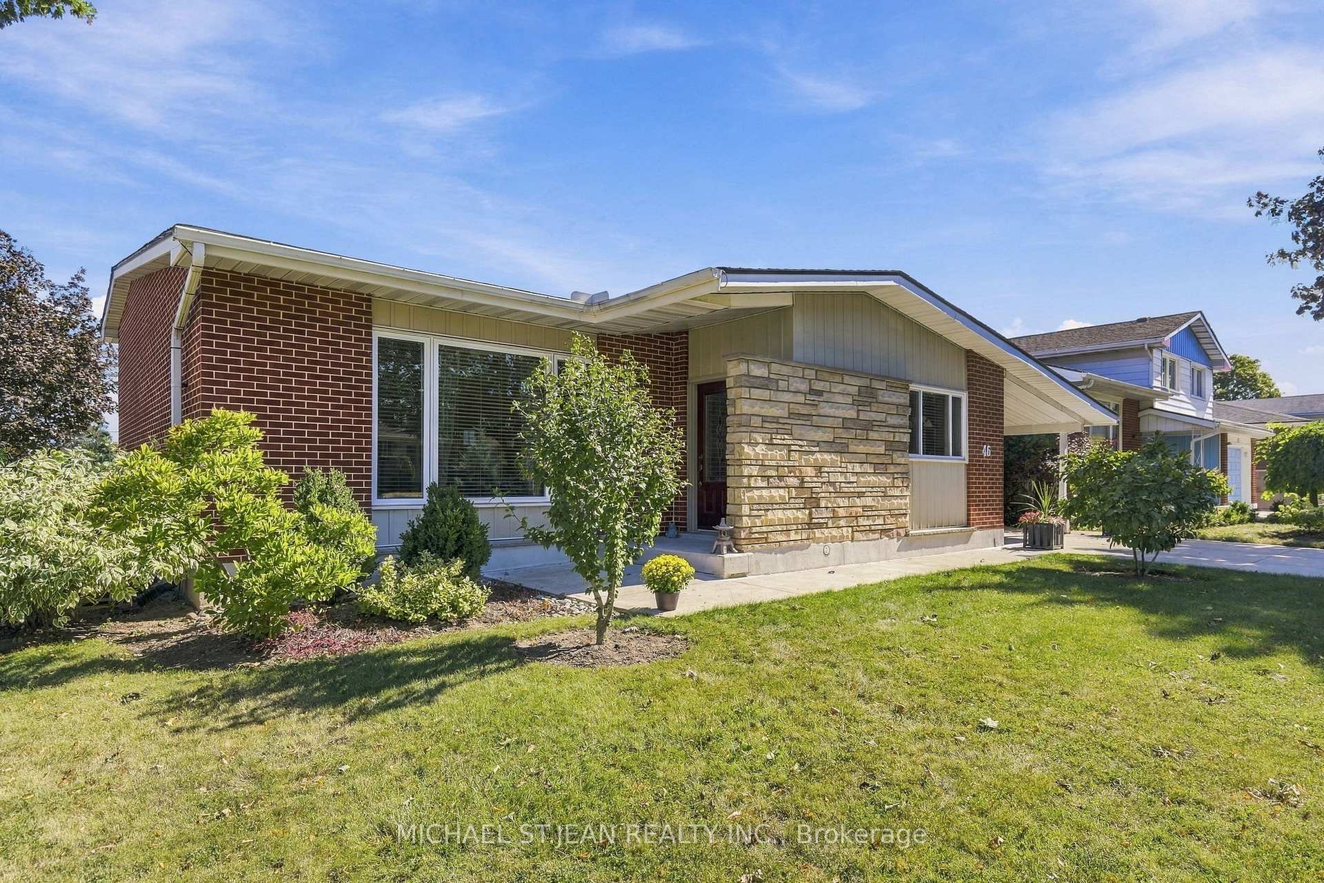 Photo 3 of 46 Lawrence Avenue, Hamilton, Greenford — HOMEH